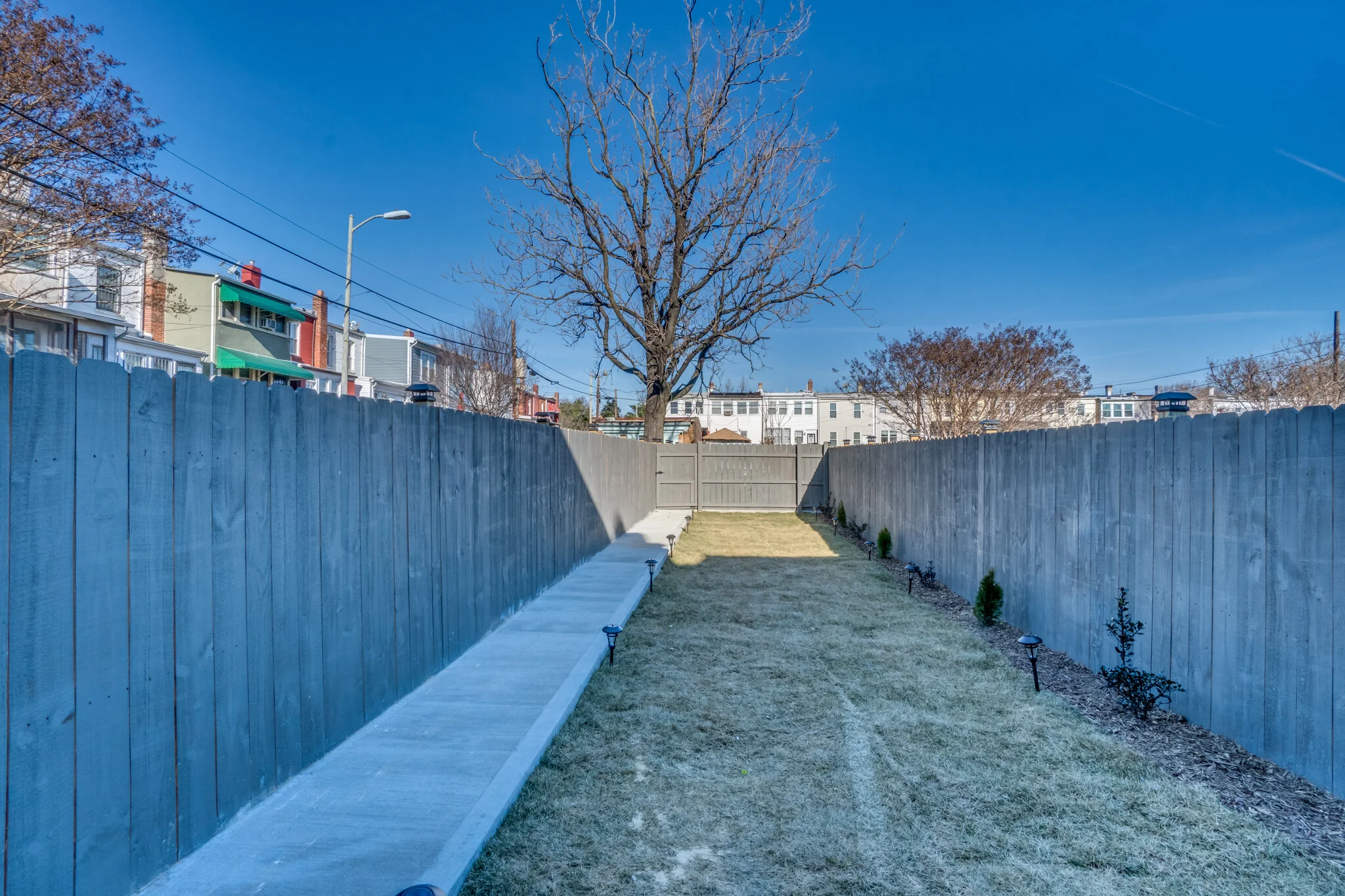 326 Adams St NE-3.jpg