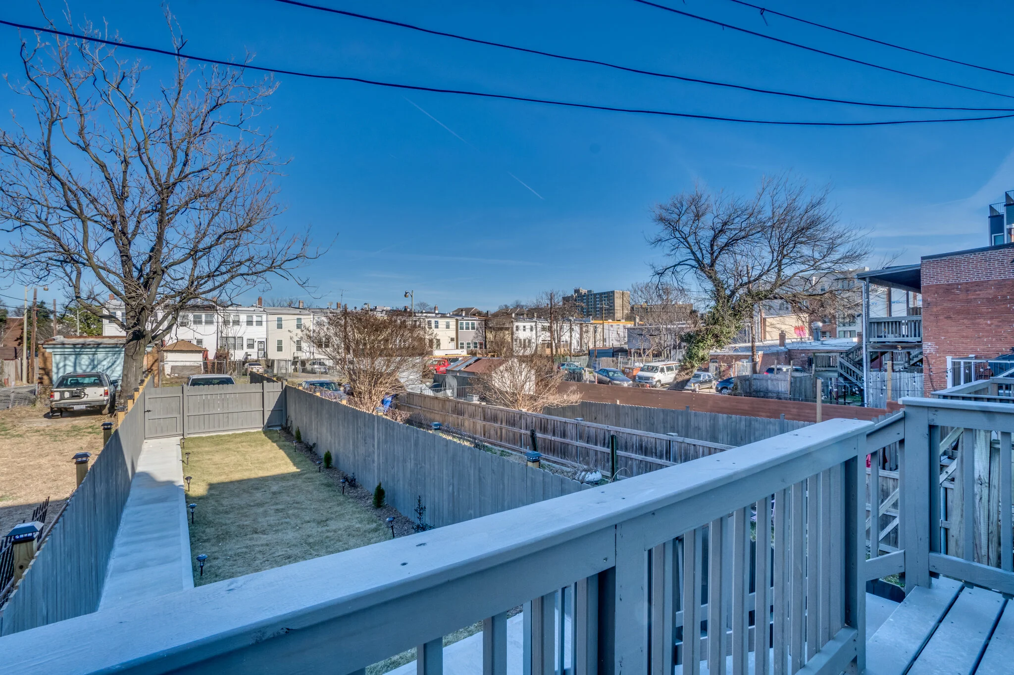 326 Adams St NE-1.jpg