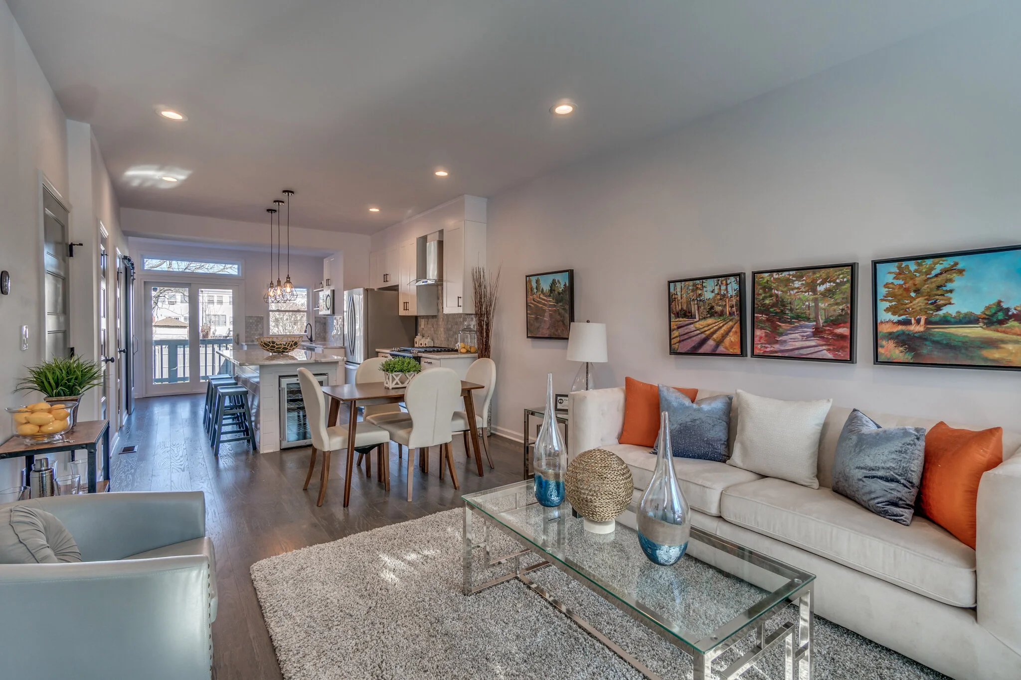 326 Adams St NE-7.jpg