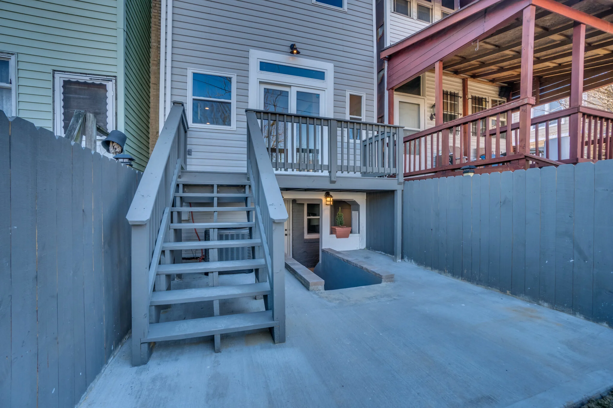 326 Adams St NE-31.jpg