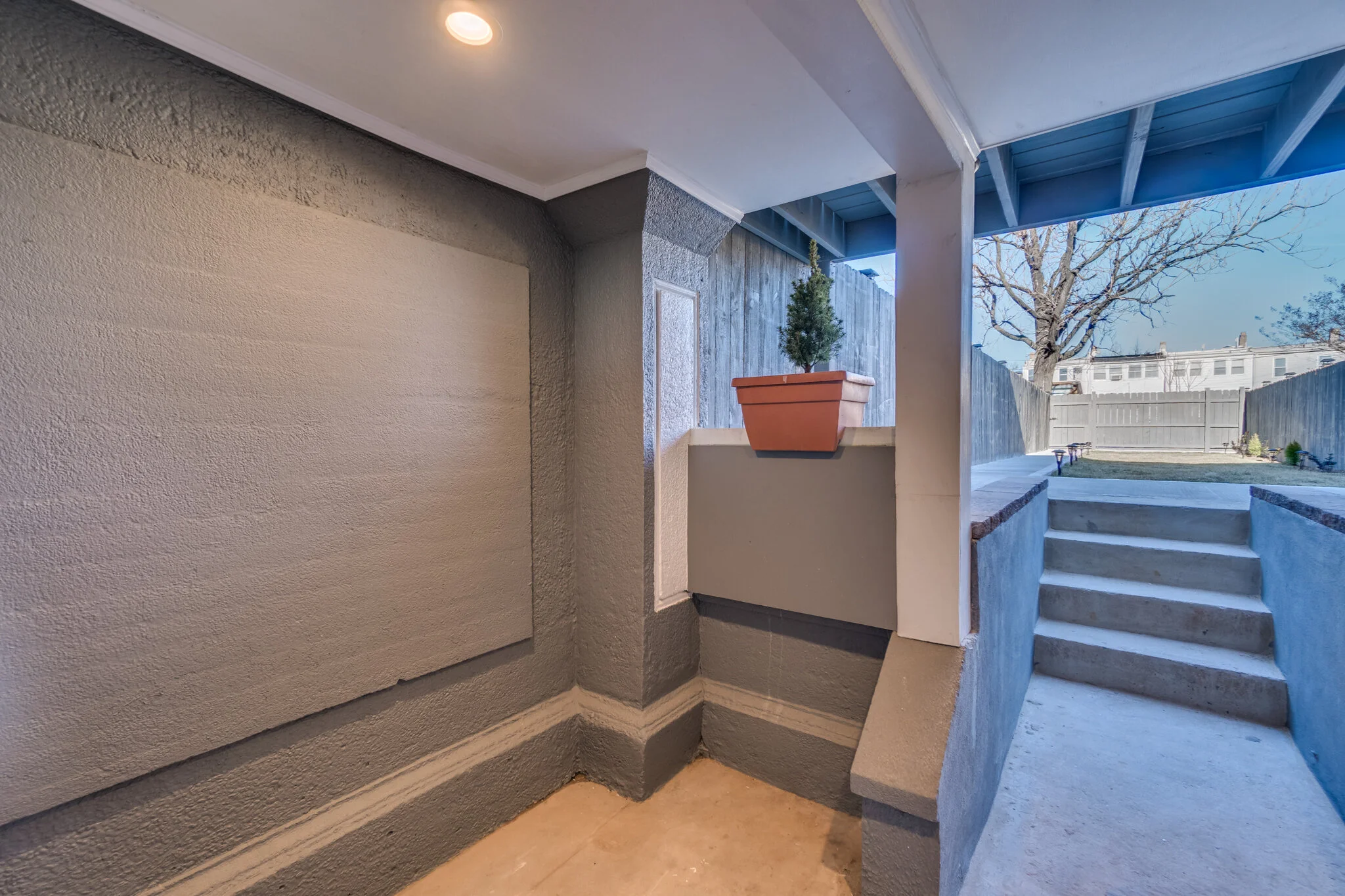 326 Adams St NE-32.jpg