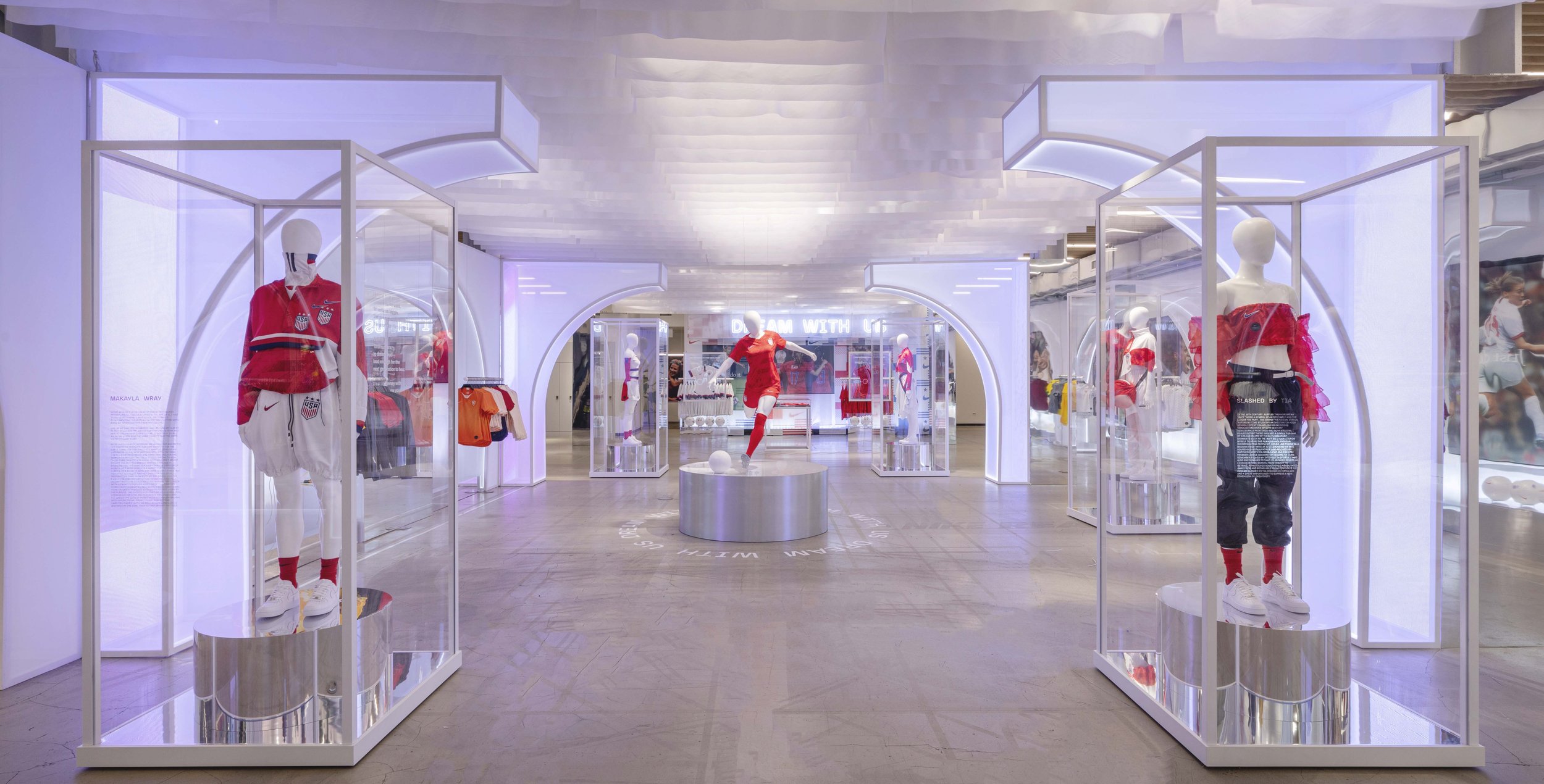 Nike_Soho_WWC_1187_edit.jpg