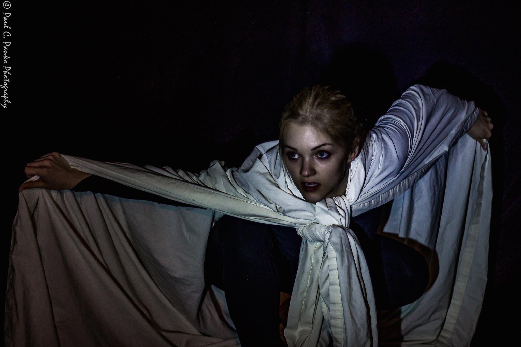 PHOTO - Hypneurosis 6 (Jan 2016).jpg
