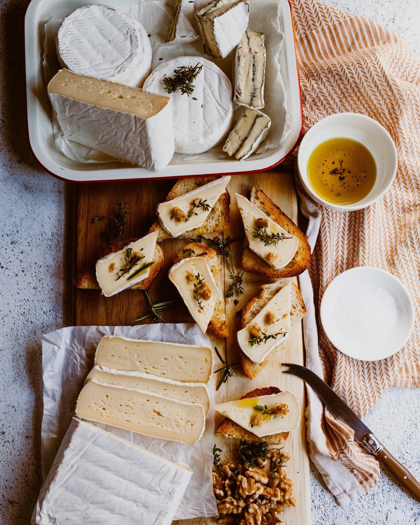 Enough cheese for a lazy weekend 🤭