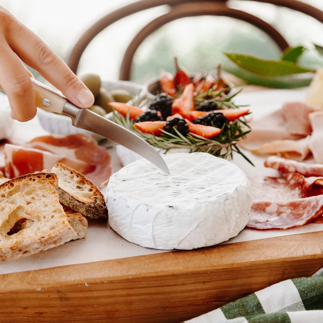 Anticipating that first bite of creamy Ash Brie 🤭