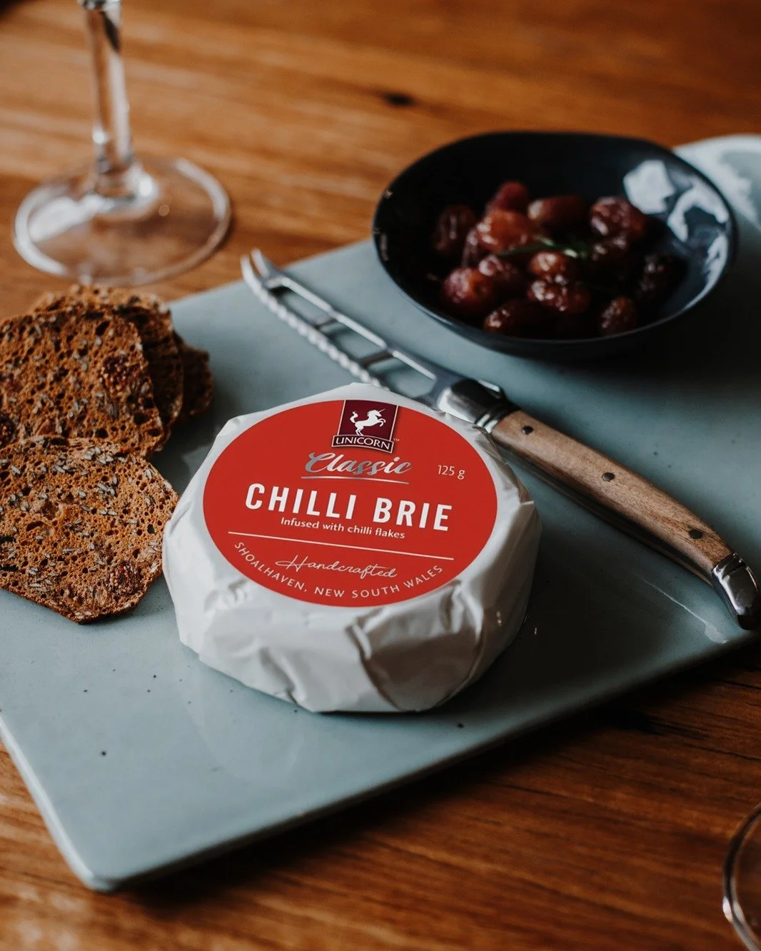 When the week needs a little lift, reach for chilli brie 🌶️🧀 Smooth, a little fiery, and perfect for an easy after-work graze. Slice it, share it, or keep it all to yourself.