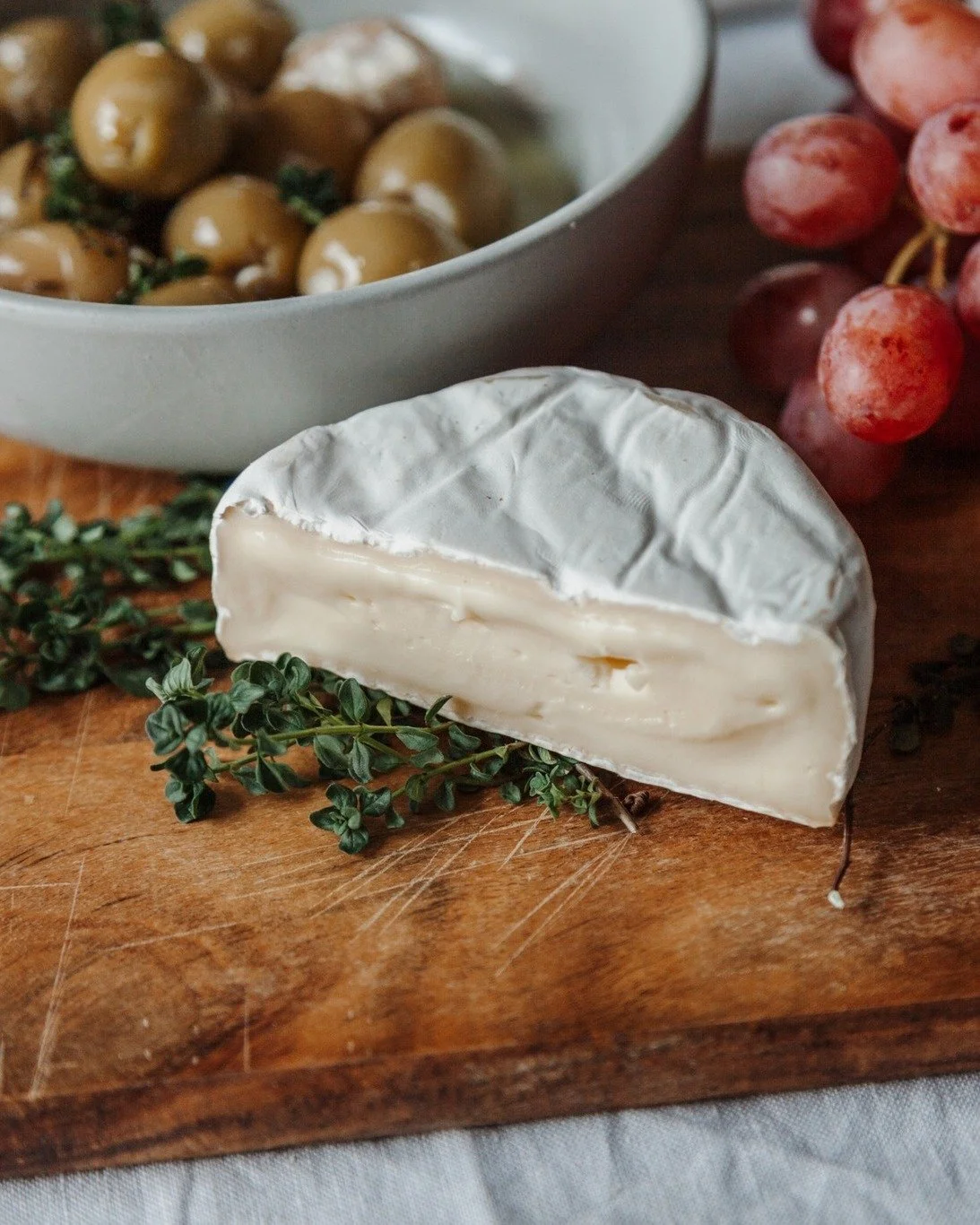 Why let the weekend end? A Monday cheese board, a few favourites, and just like that&hellip; it lingers a little longer.