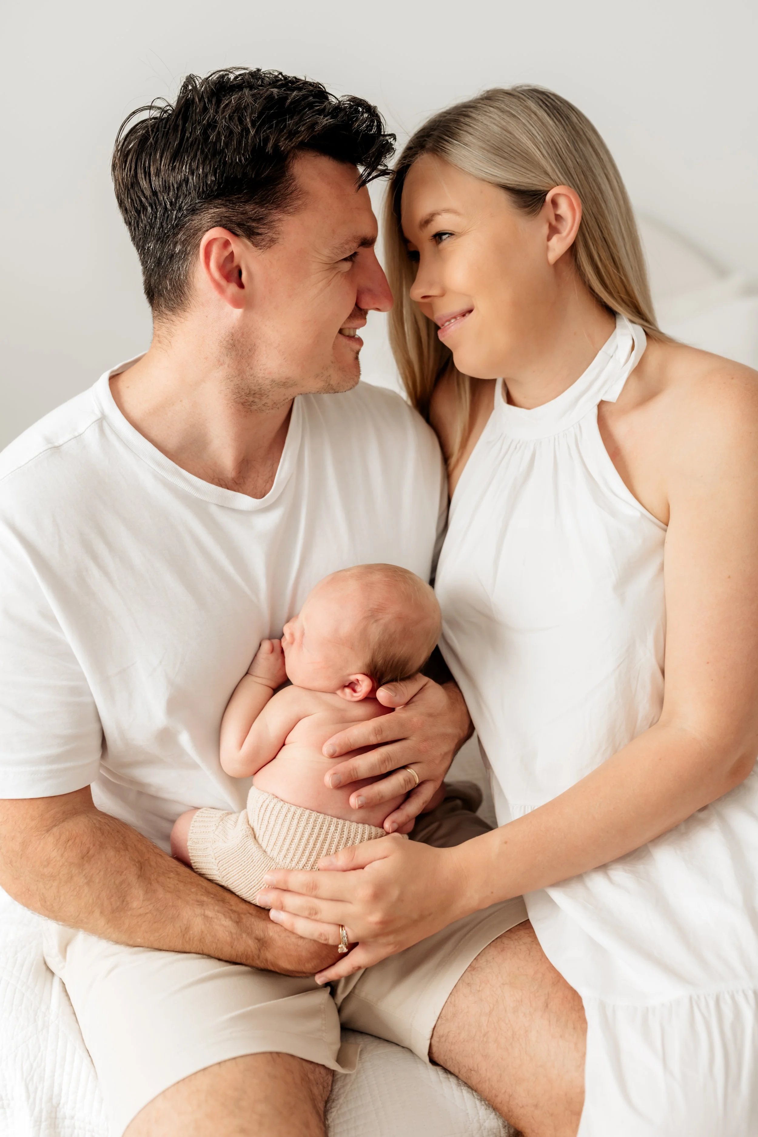 Gold Coast newborn in home photogrpaher