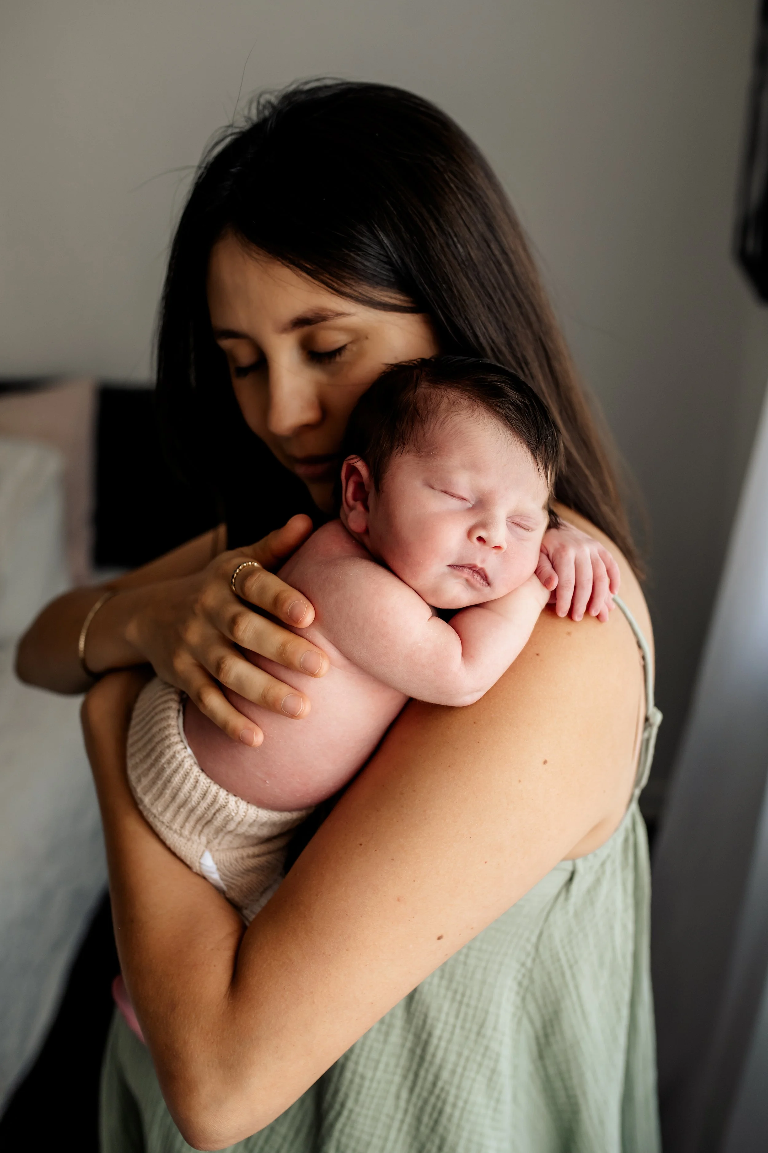 logan newborn photos