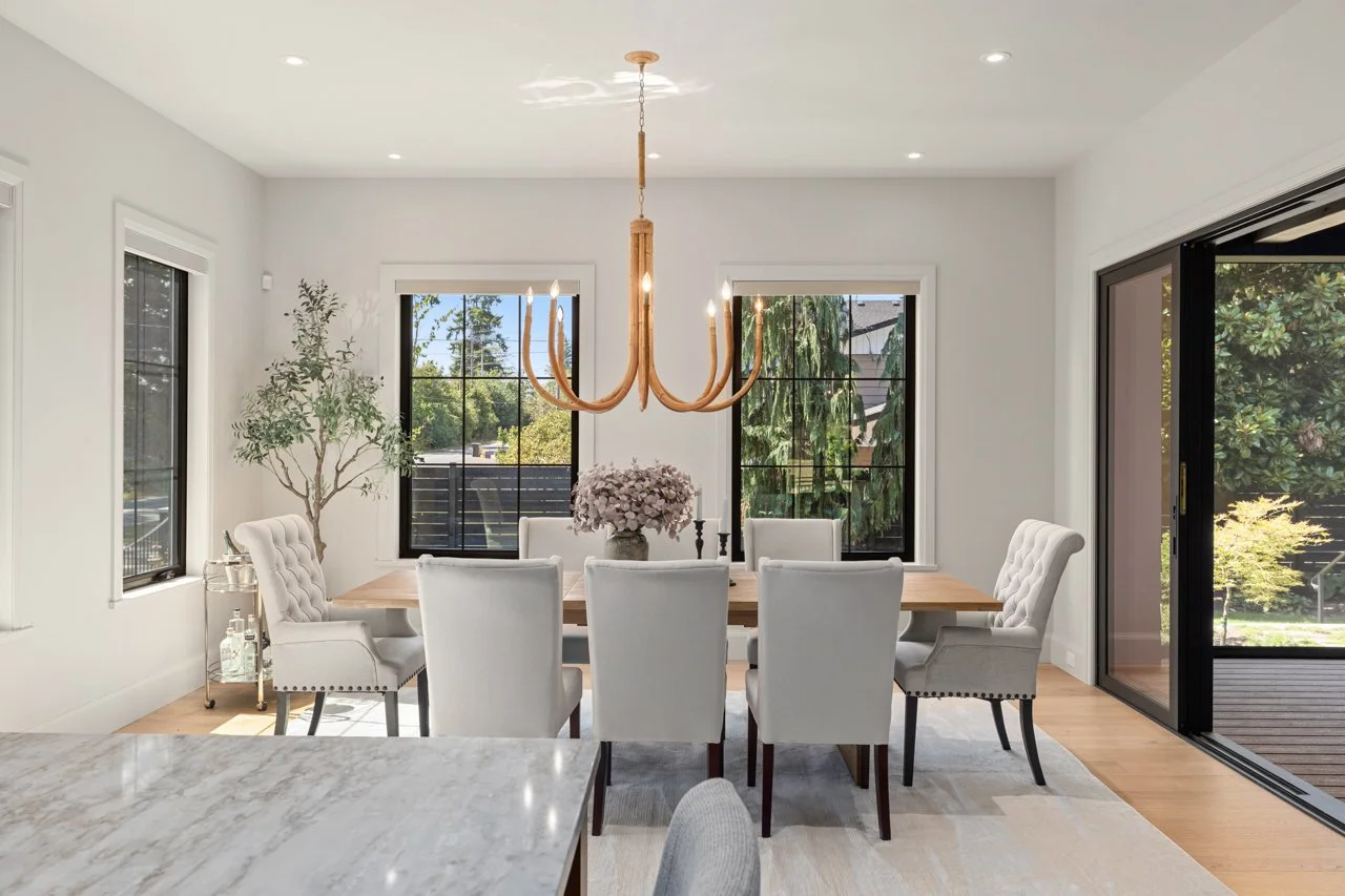 014_Staged-23490-Mary-Ave-MLS.jpg