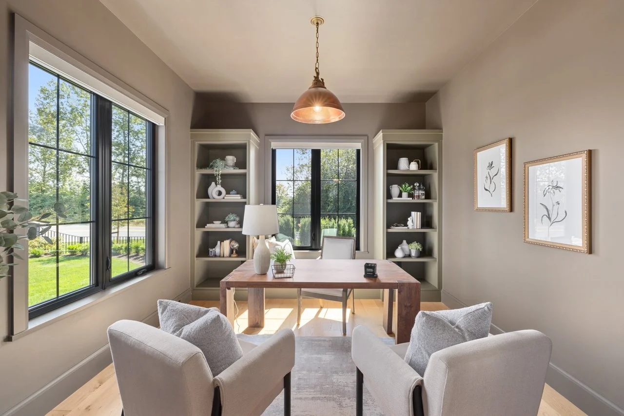 020_Staged-23490-Mary-Ave-MLS.jpg