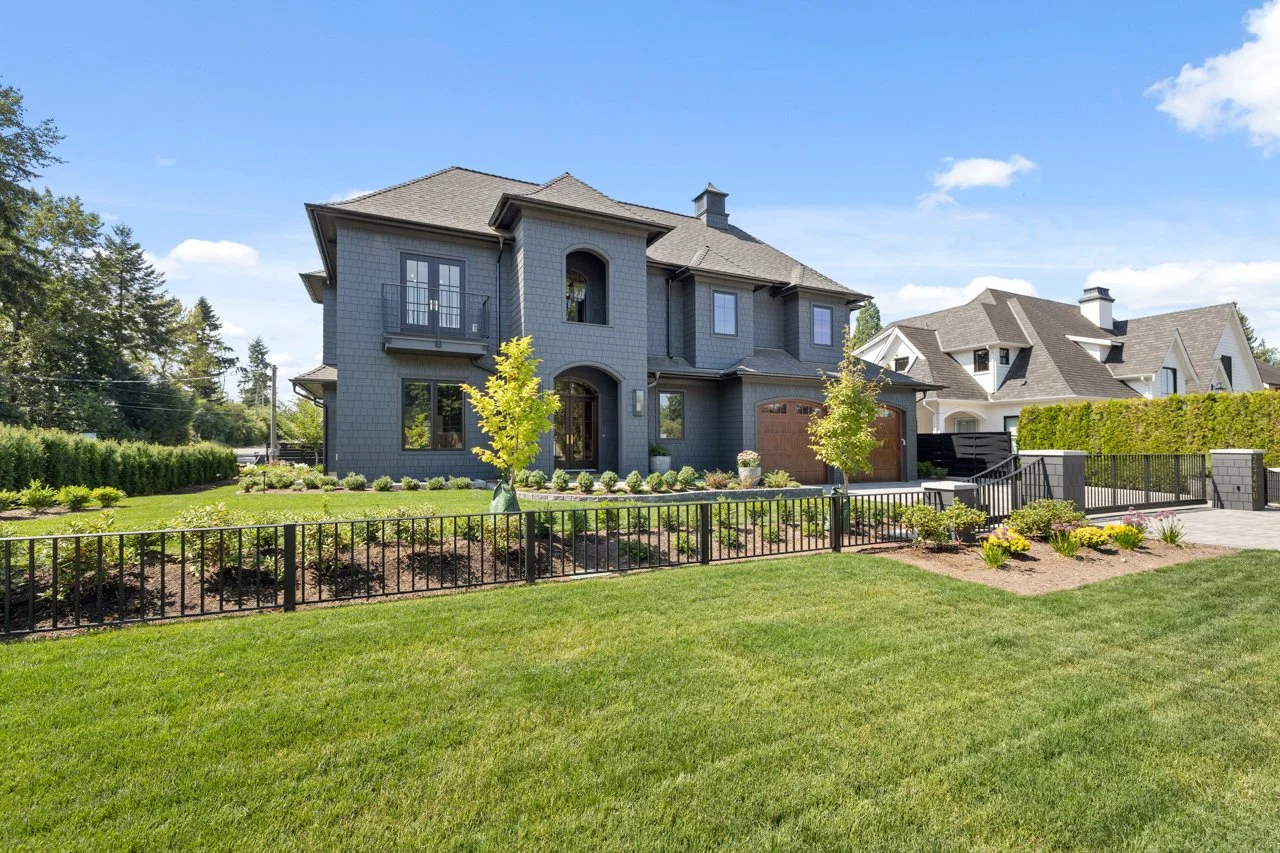 002_Staged-23490-Mary-Ave-MLS.jpg