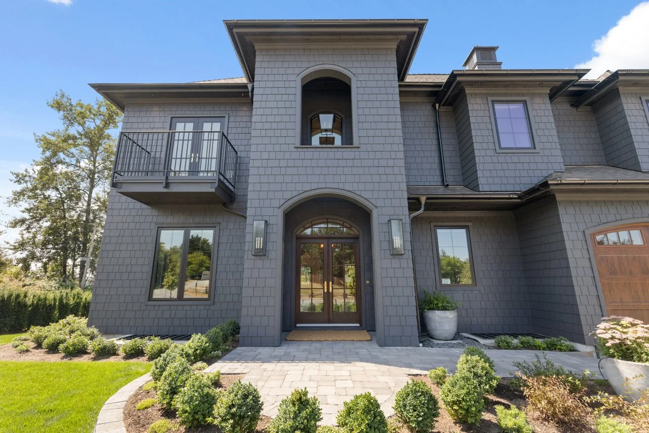 004_Staged-23490-Mary-Ave-MLS.jpg