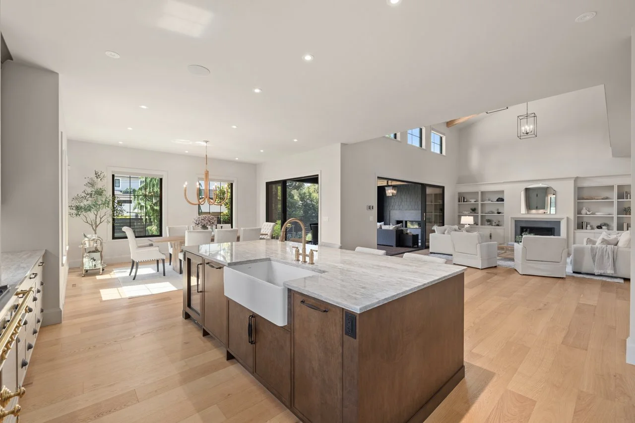 018_Staged-23490-Mary-Ave-MLS.jpg