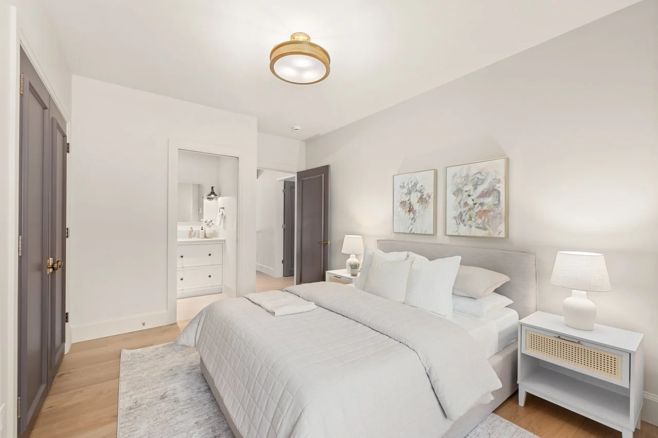 035_Staged-23490-Mary-Ave-MLS.jpg