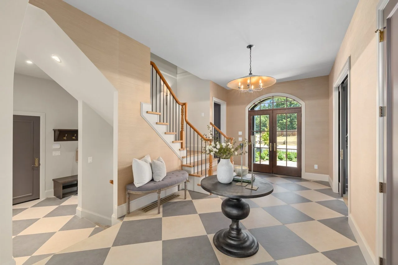 005_Staged-23490-Mary-Ave-MLS.jpg