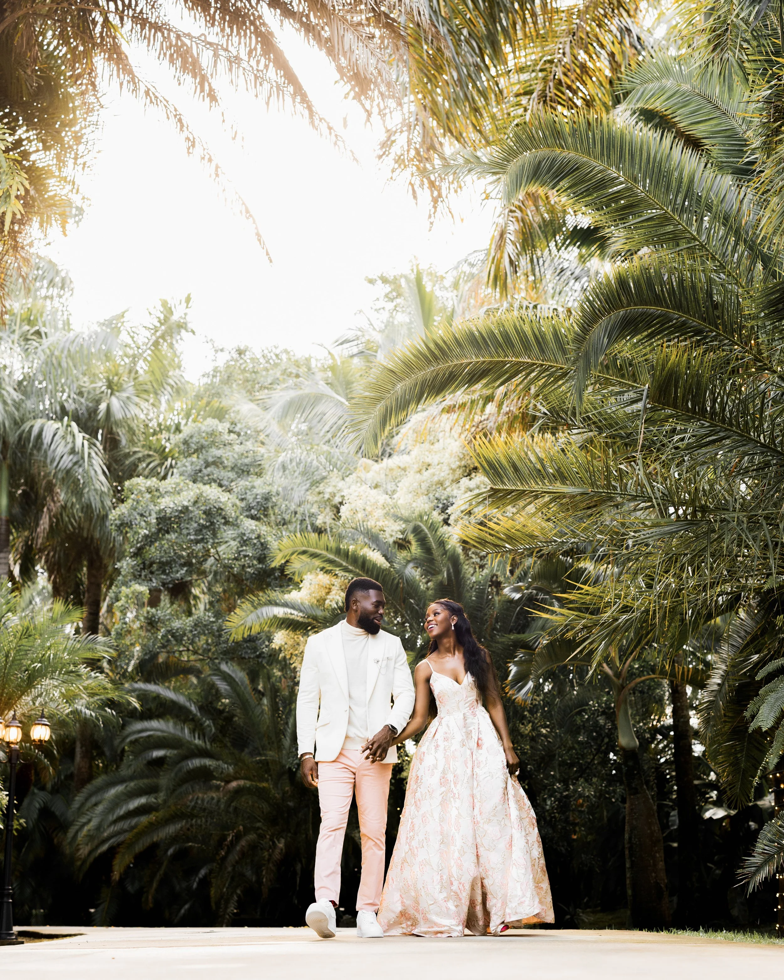 Love Story 27101823.jpg