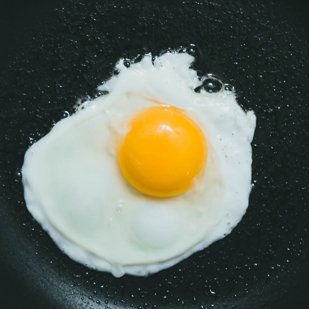 Egg Yolks vs Egg Whites — Gradual Growth