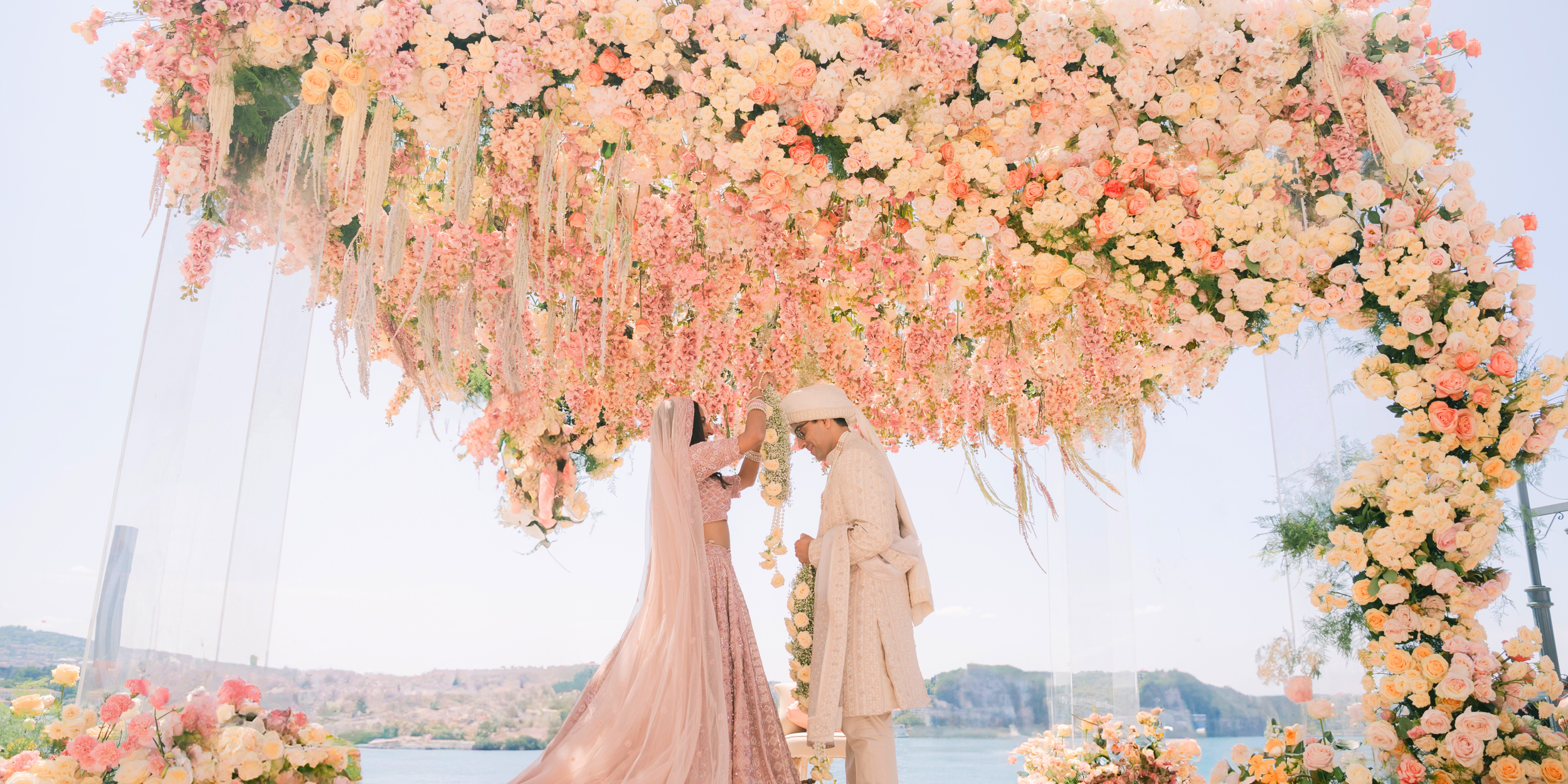 Istanbul destination wedding .png