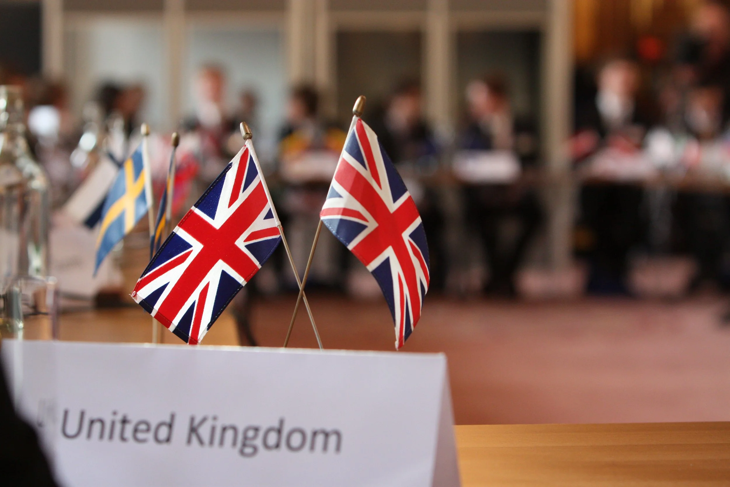Beyond three states of British foreign policy