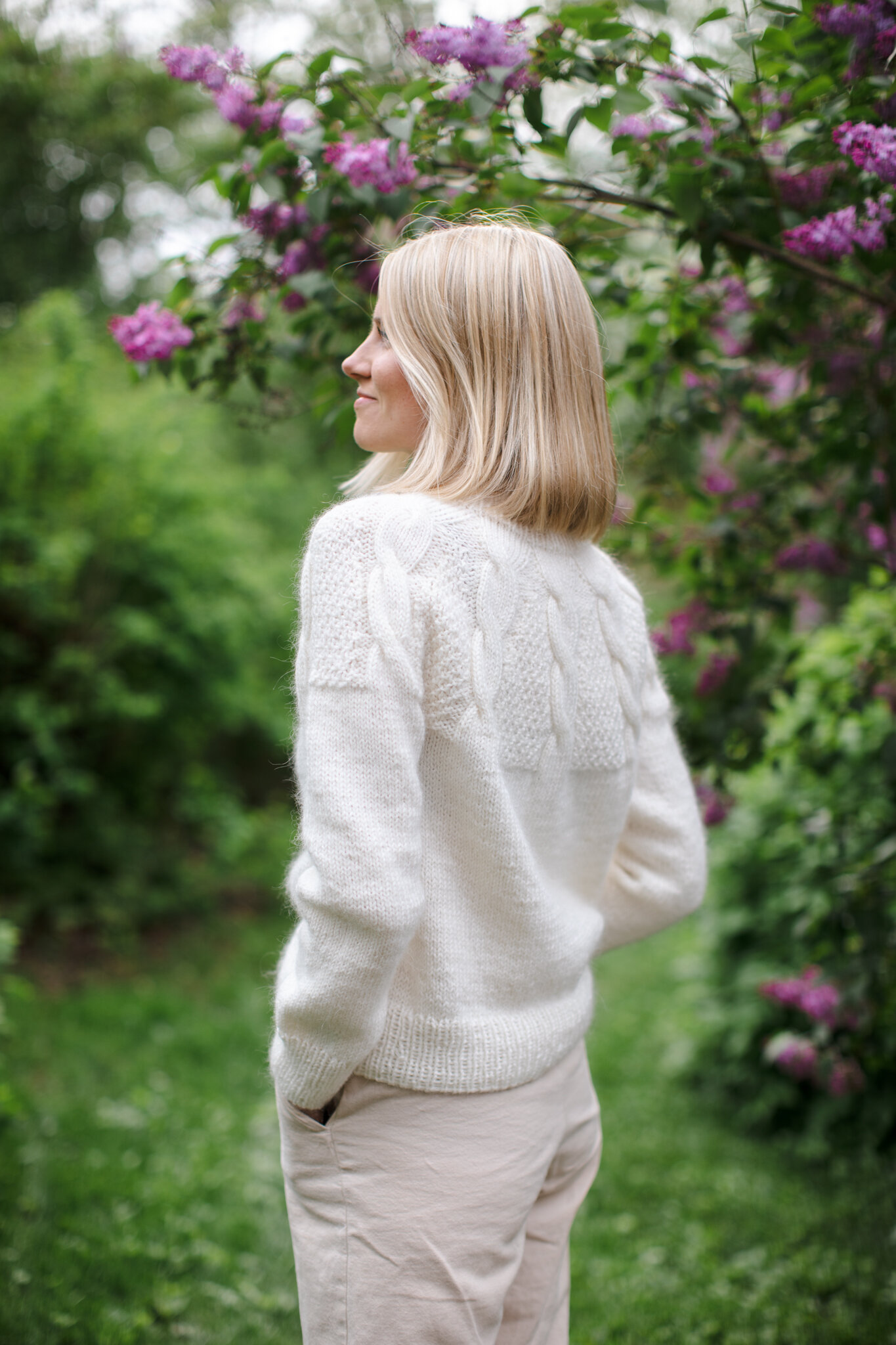 rosette_sweater_strikkekaffe_tonje_hodne_web-10.jpg