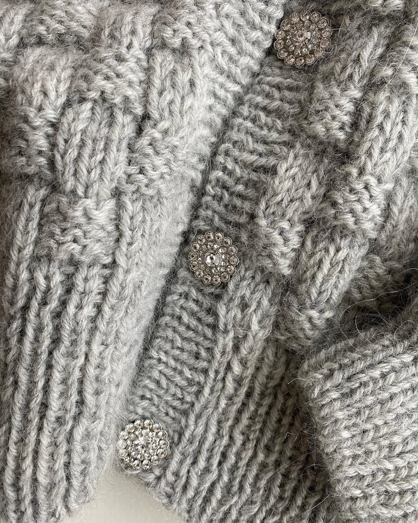 Korshavn Cardigan ENGLISH — Strikkekaffe Knitwear