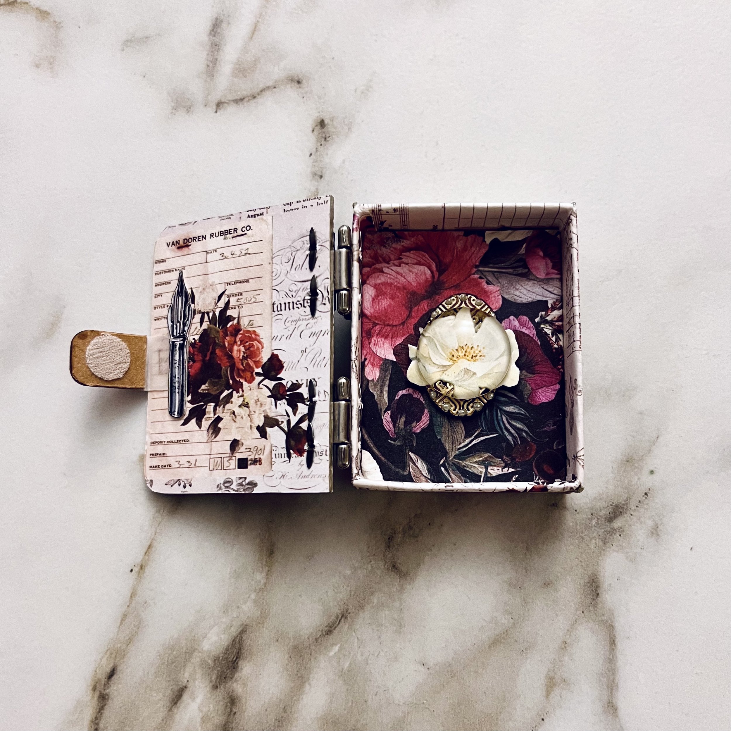 Ephemera Box