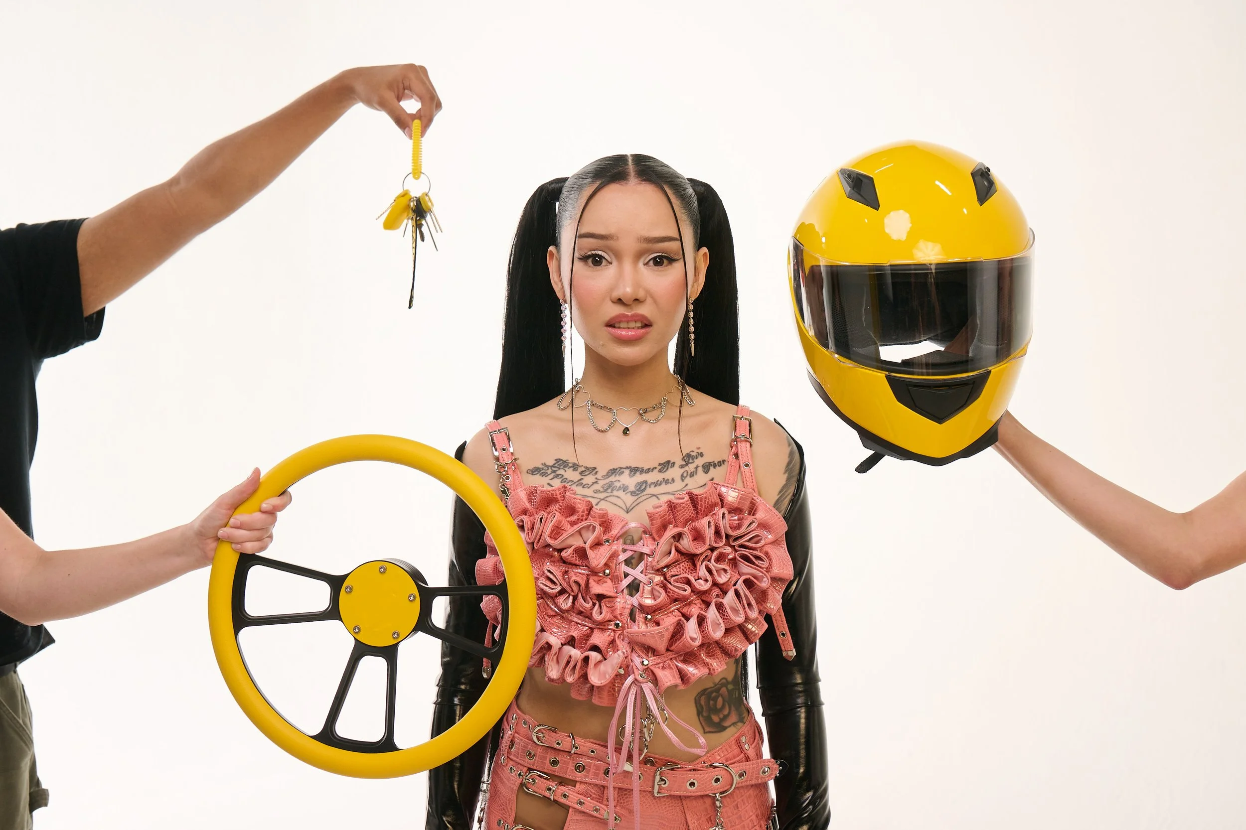 BELLA_Props_2522.jpg