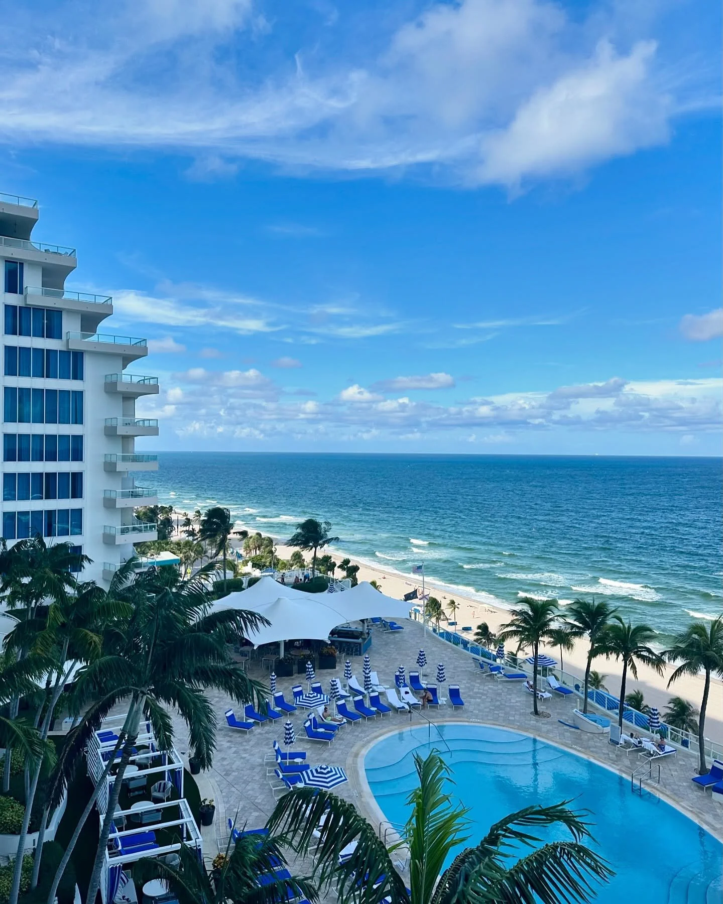 OOO! #donotdisturb is on 👋