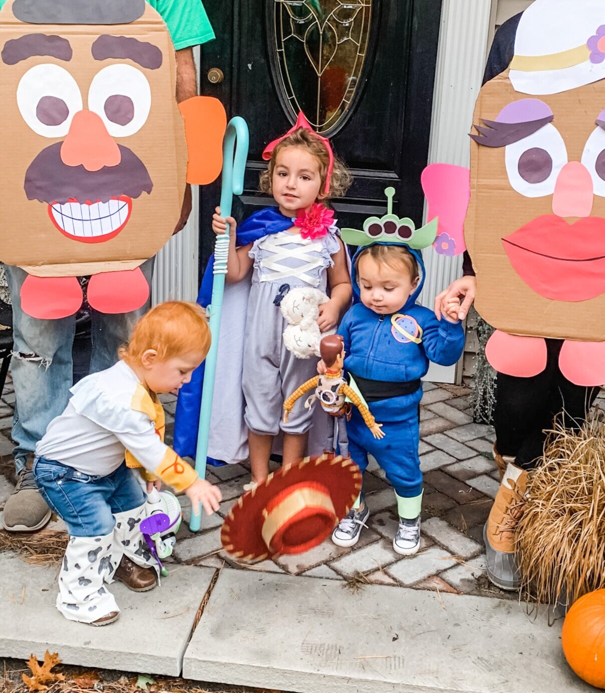 Toy Story 4 Family Halloweem costumes — Oak and Harbor
