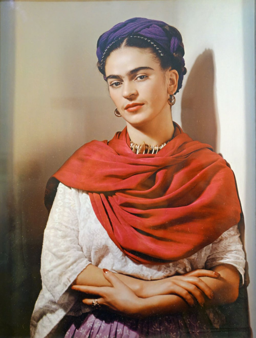 mexico-musee-frida-kahlo-portrait-red-shawl.jpg