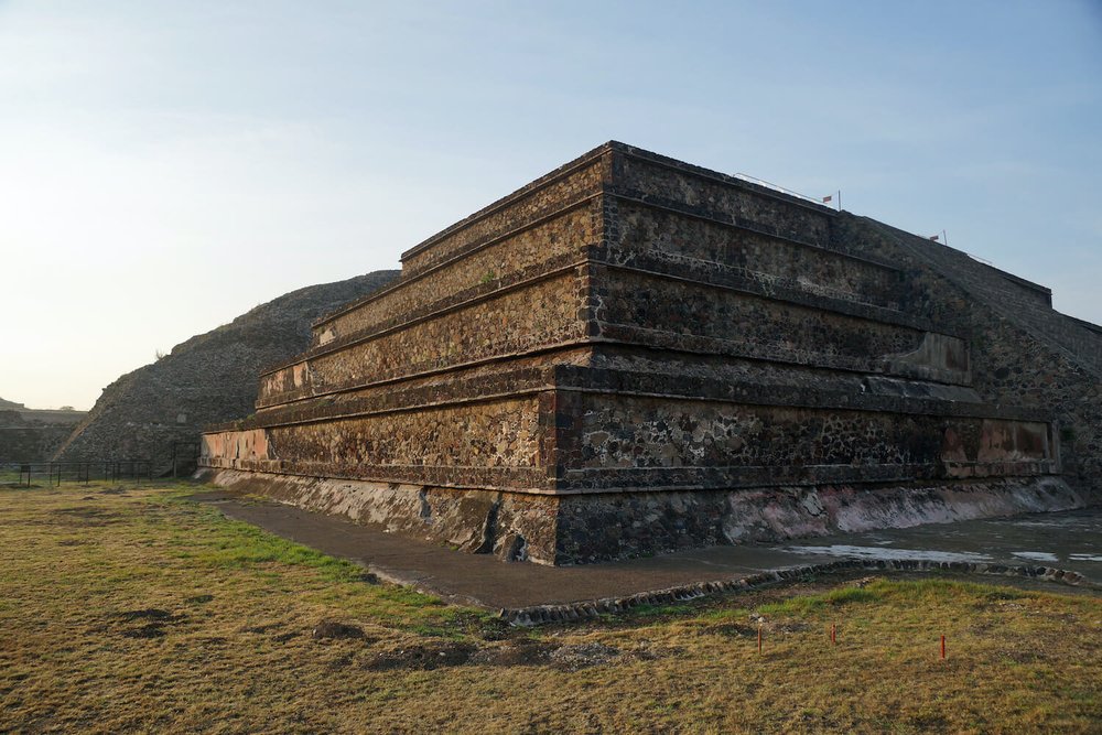 mexico-teotihuacan-ruins-boulders-in-layers.jpg