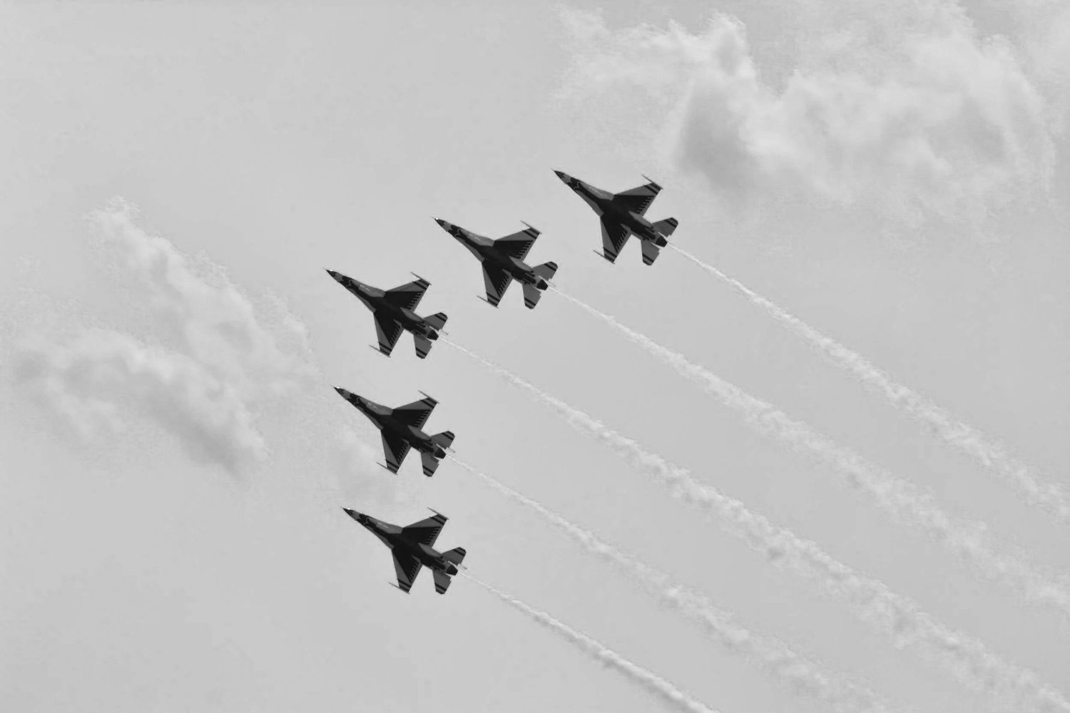 Jets flying in formation