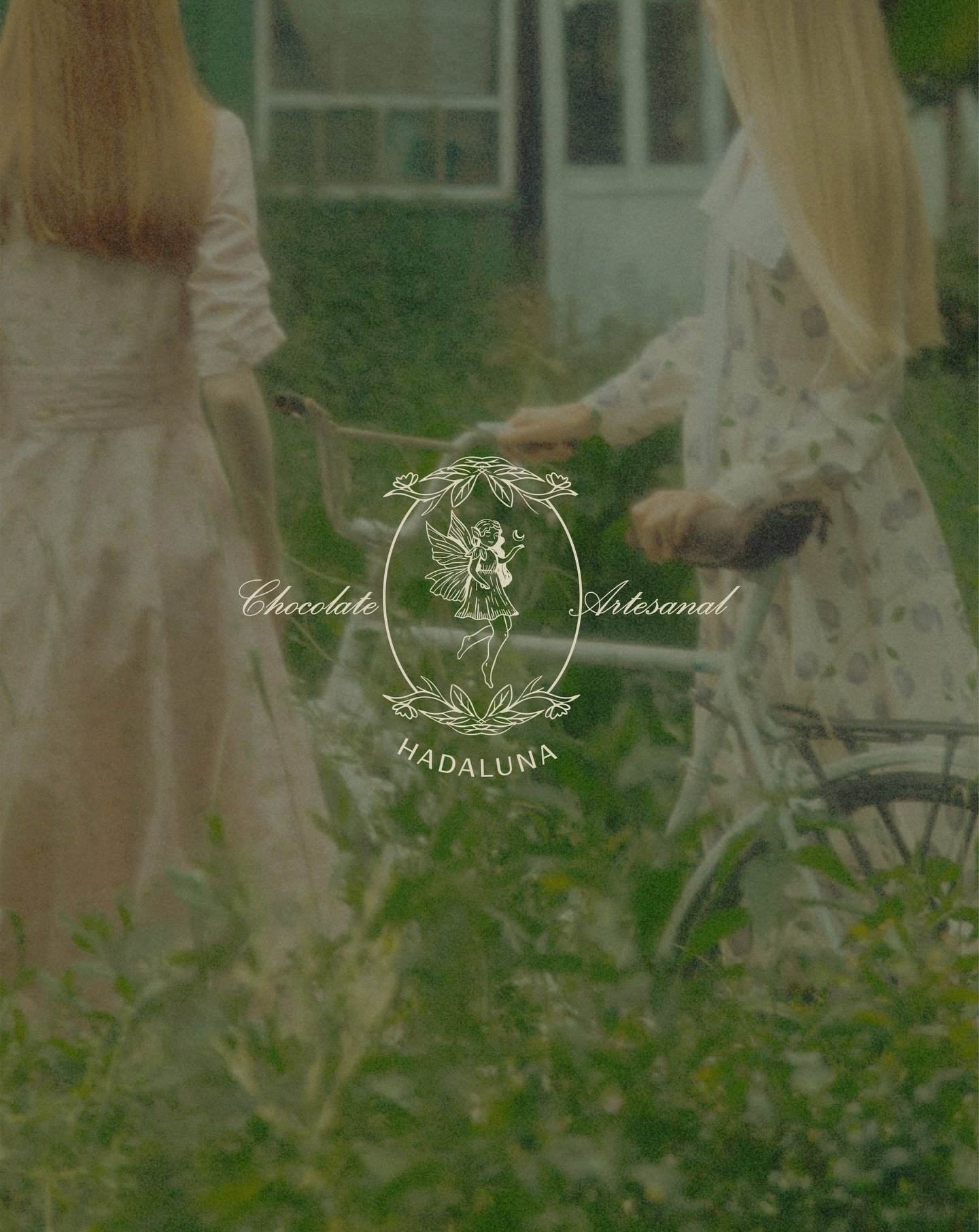 &mdash;&mdash; Naming &amp; Branding @hadaluna.mx 🧚✨
Monterrey, M&eacute;xico.
2025 project.

#brandstudio #brandinginspiration #brandingagency #contenidodemarca #comunicacionvisual