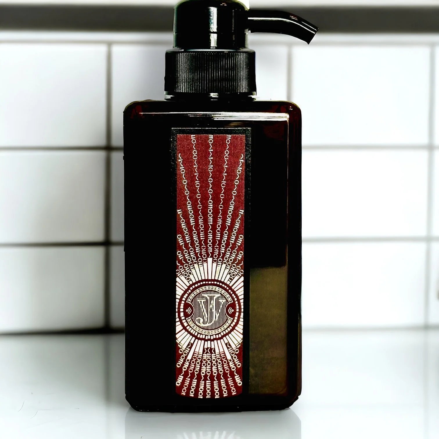 Peneloque Luxury Hand & Body Wash, 450ml
