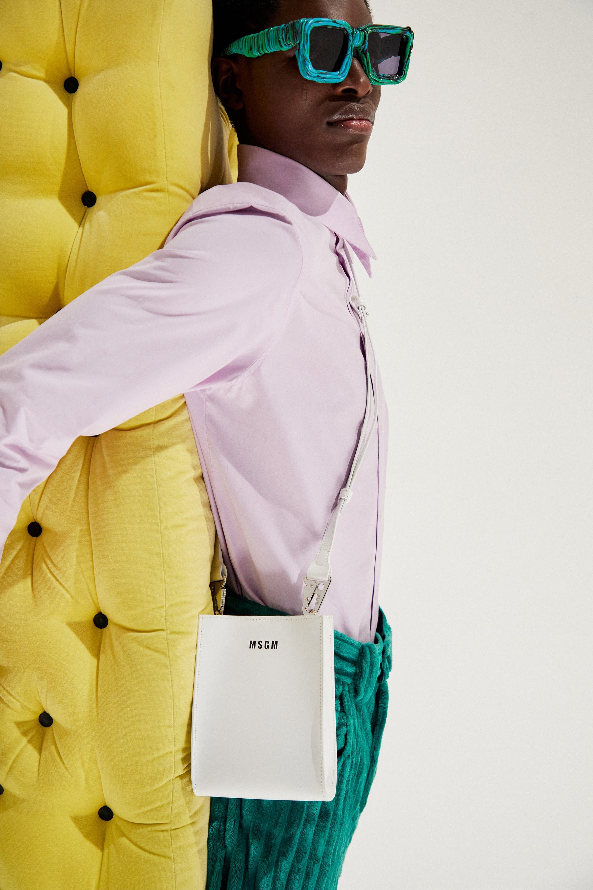 MSGM_MEN_S_FW_22_012_2000x.jpeg