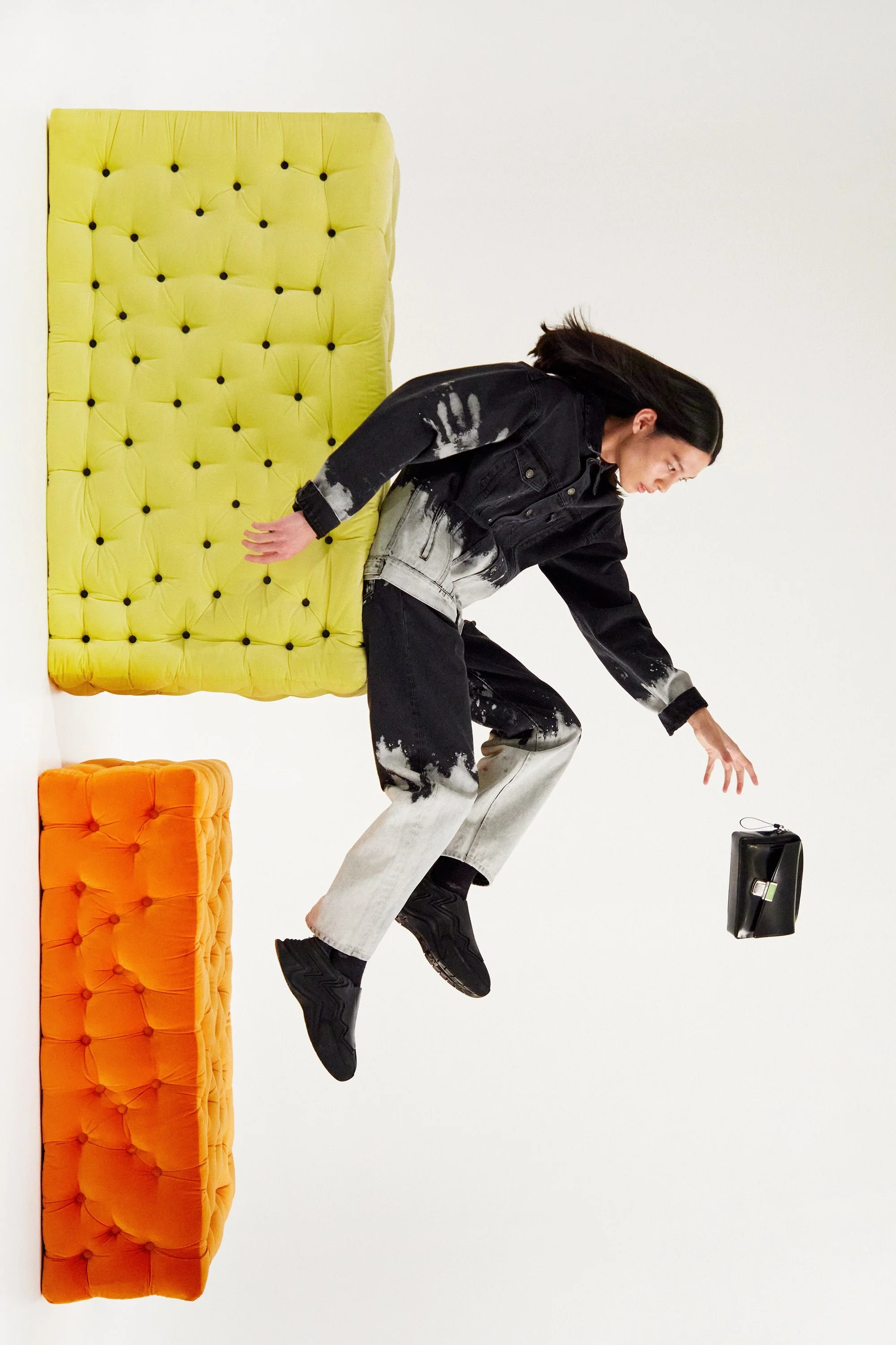 MSGM_MEN_S_FW_22_014_2000x.jpeg