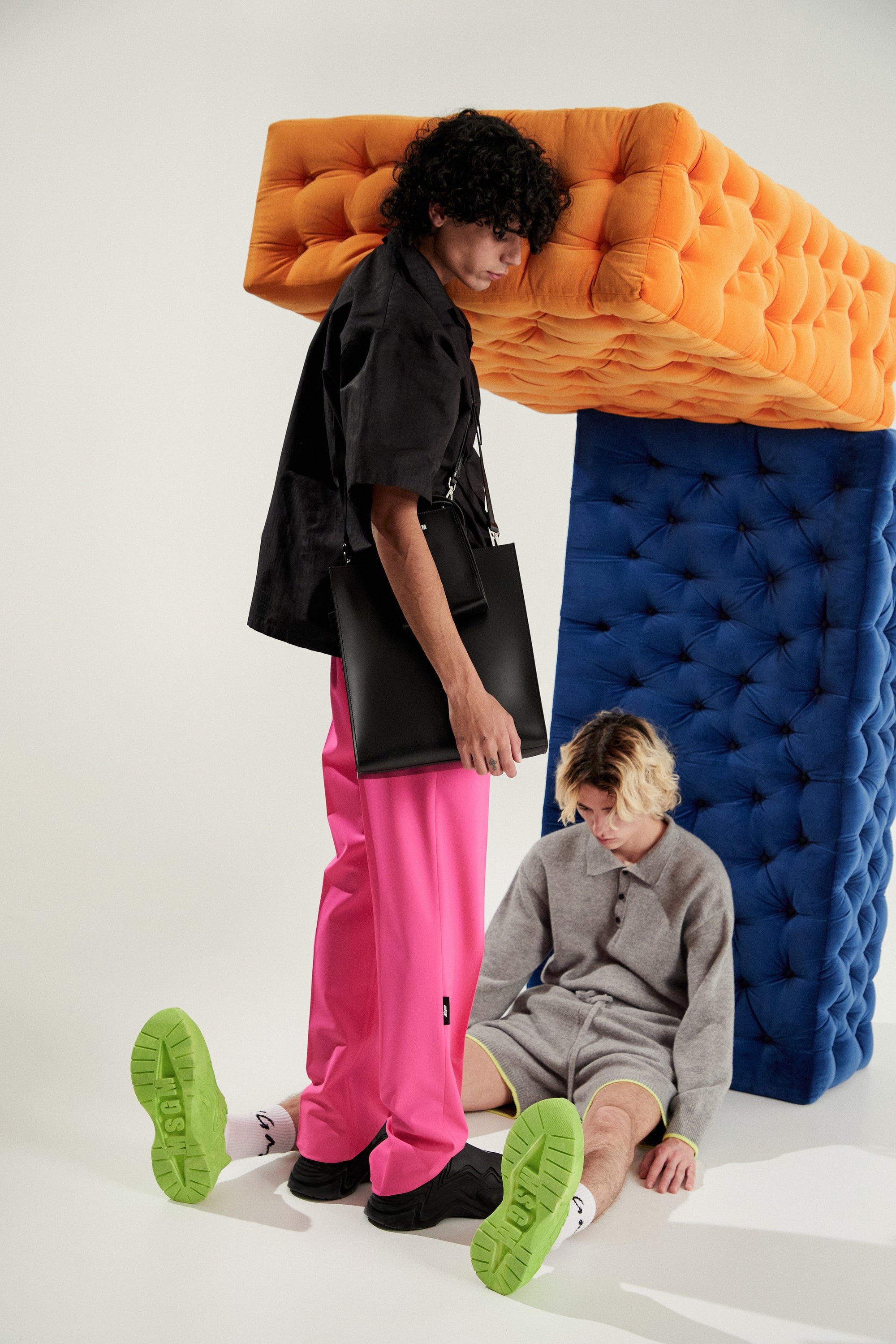 MSGM_MEN_S_FW_22_002_2000x.jpeg