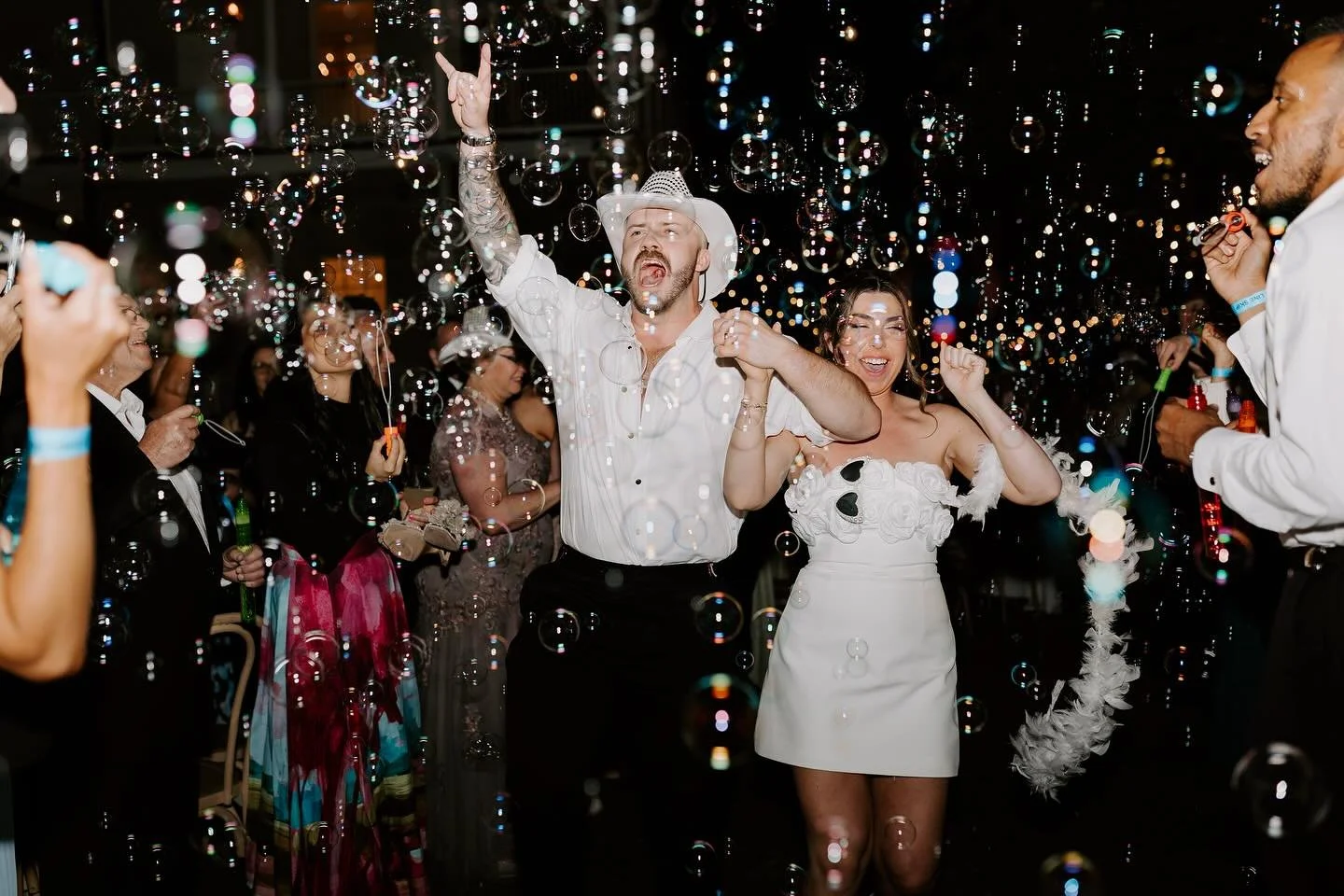 Doing a bubble exit? Here&rsquo;s a pro tip: get the big 4 oz bubble wands for more dramatic fun photos!!🫧🤪