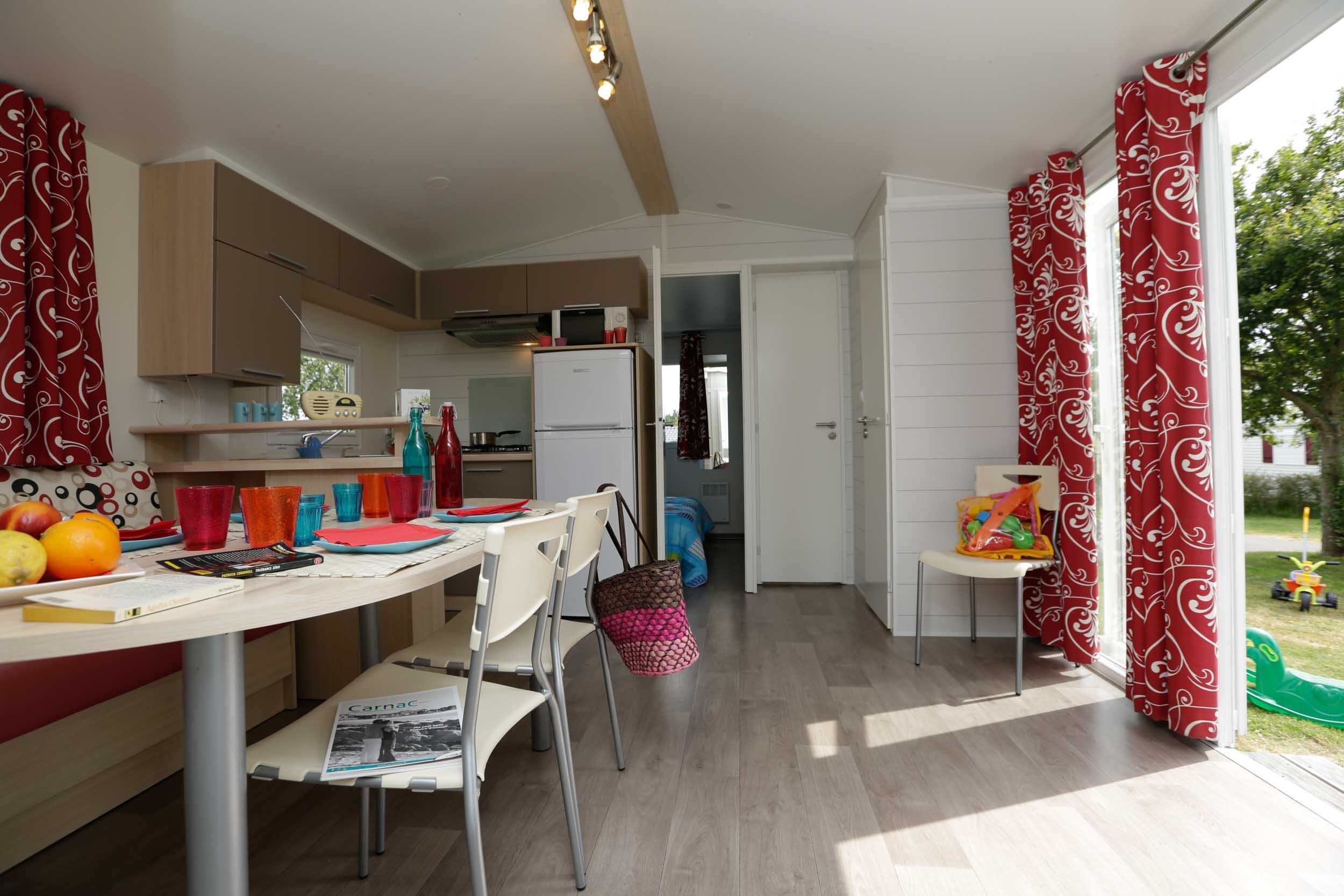 Réservez votre Mobil-Home pour 6 personnes  avec 3 Chambres lors de vos prochaines vacances en Famille à Carnac