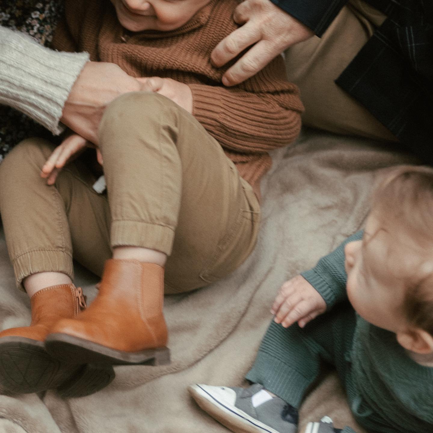 It's the in-between giggles 🎞️

Booking 2026 family sessions! Reach out and snag a full session spot! I only offer a few per month 🤍