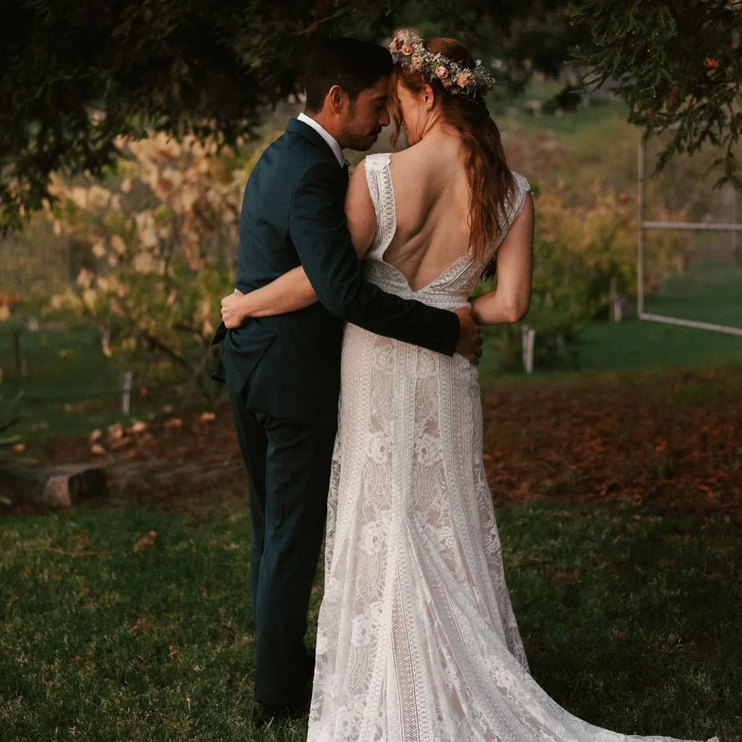 Sweet + intimate backyard weddings are making a huge comeback. Back in 2020, my husband I had our own backyard wedding and it&rsquo;s something I&rsquo;ll forever cherish. Sharing these moments from a past bride.

I&rsquo;m booking limited small wedd