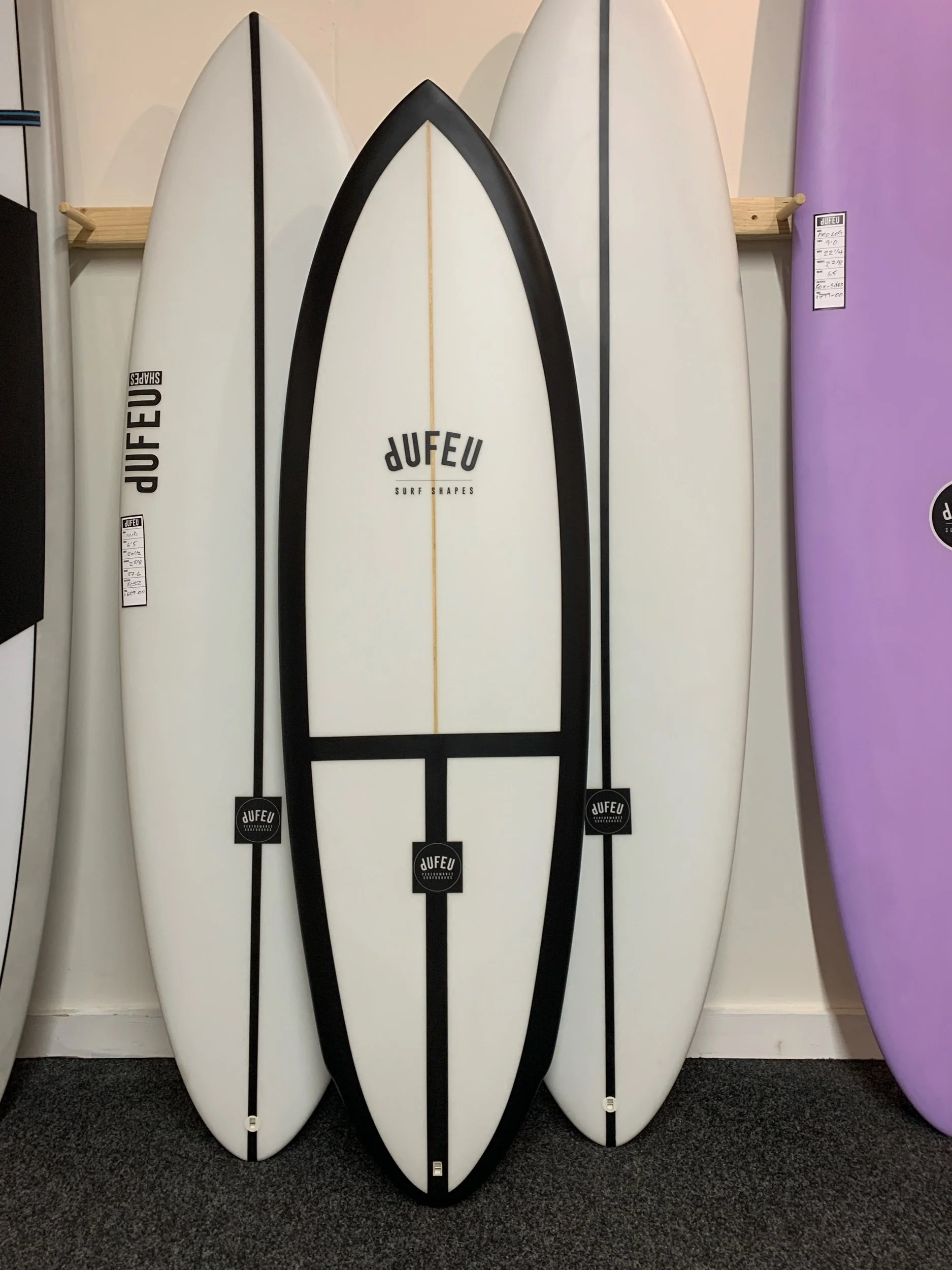 ASTRO TWIN+STAB 5’11 x 20 1/2 x 2 9/16 35L Twin plus trailer FCS2