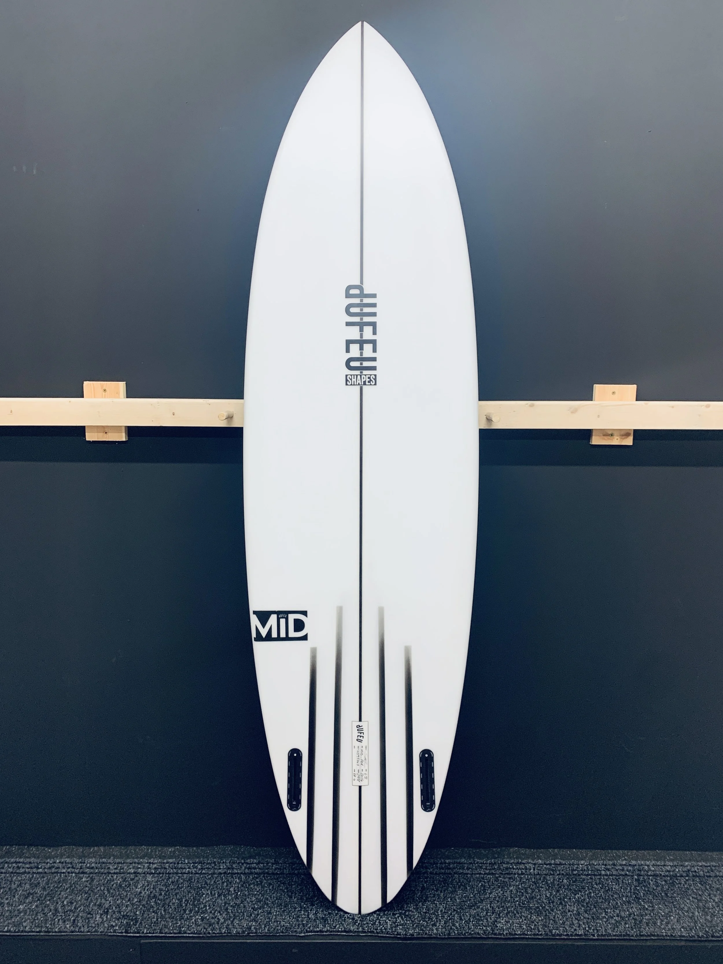 MDL 6'8 x 20 1/4 x 2 5/8 38.4L Twin/Channel bottom/ Futures