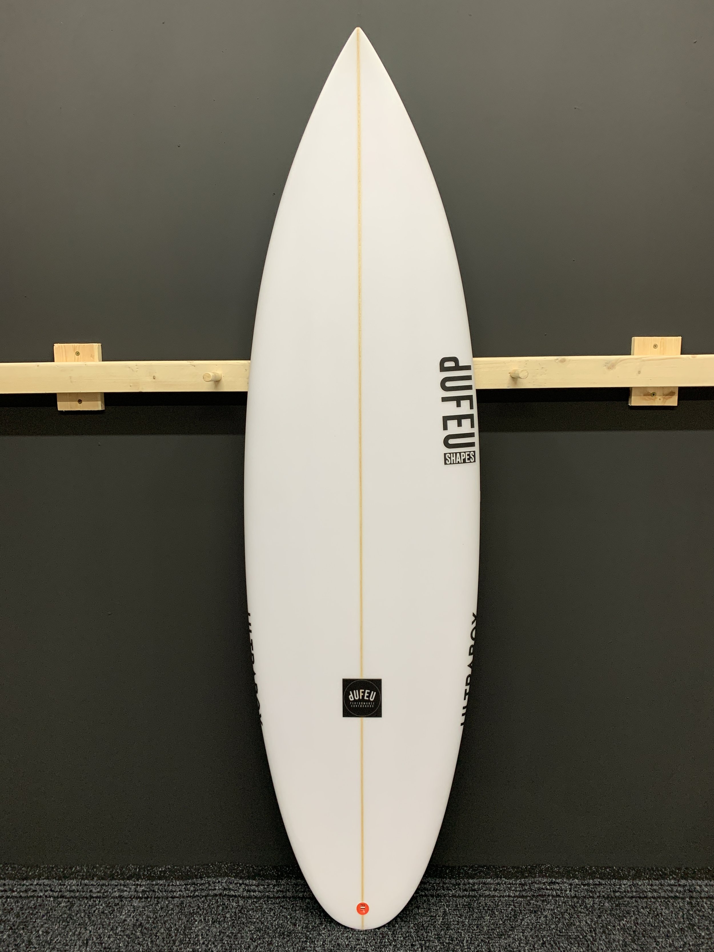 ULTRABOX | 5’10 x 19 x 2 3/8 29L Futures