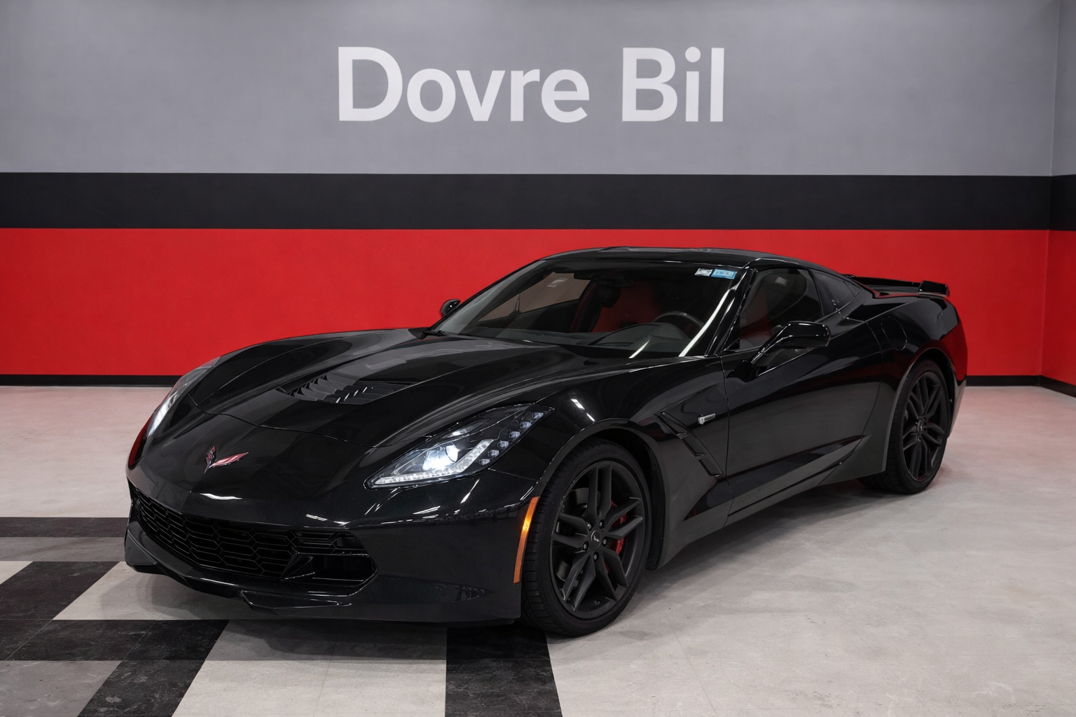 Legendariske Corvette Stingray ¤ 2015-modell Z51 2LT ¤ 49500 km ¤ Sort sportsbil som mener alvor. 