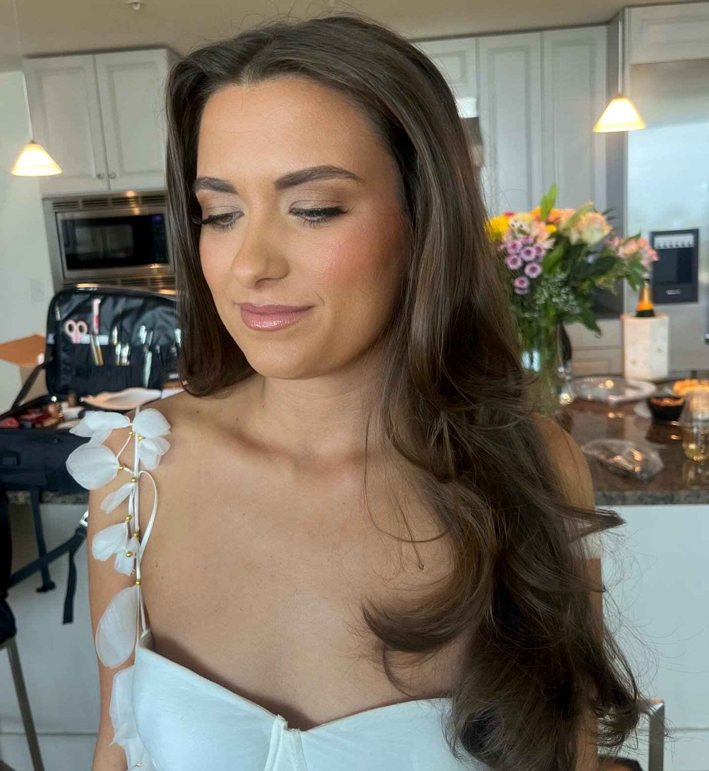 Makeup for Nora&rsquo;s rehearsal dinner🤍 she wanted as natural as I would go&hellip; so I told her I would go as natural as I could while still giving her a full face 😅 she&rsquo;s not a makeup girly so I get her hesitation! I think we came to a b