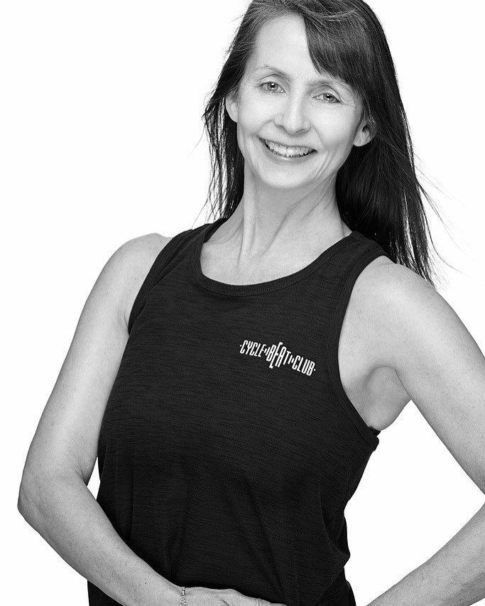 Join me Wednesdays at 9:00am for an amazing strength and flexibility session. Only 45 min but worth every breath! 💚 Jo

#lovestrength 
#victoria 
#loveflexibility 
#wednesday