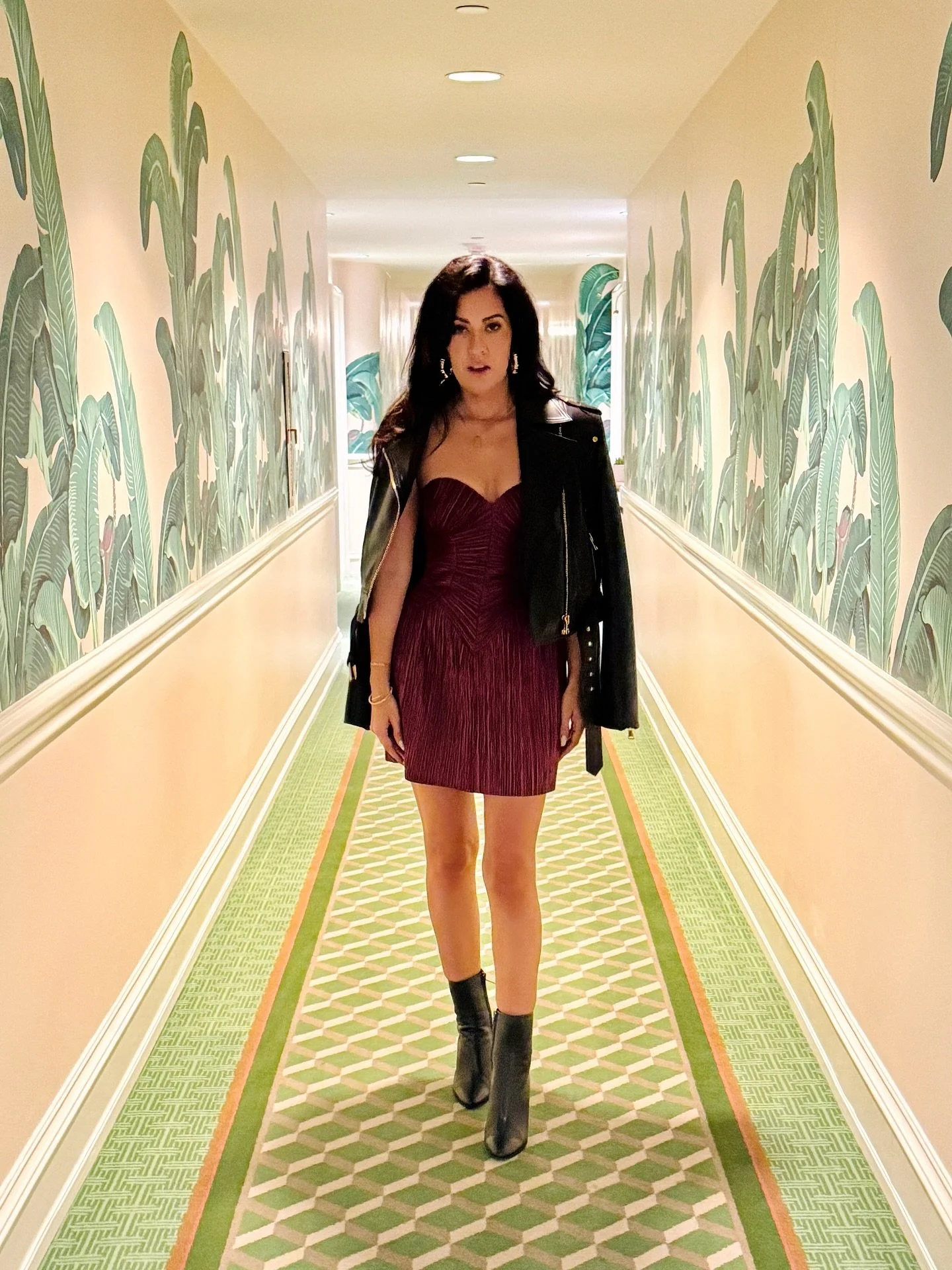 Magical birthday celebration with the people who make life sparkle. Thank you for an unforgettable weekend 🥰

Dresses  @cultgaia
Hair / Makeup @roczane_mua

#beverlyhillshotel #birthdayweekend #bday #thisis46