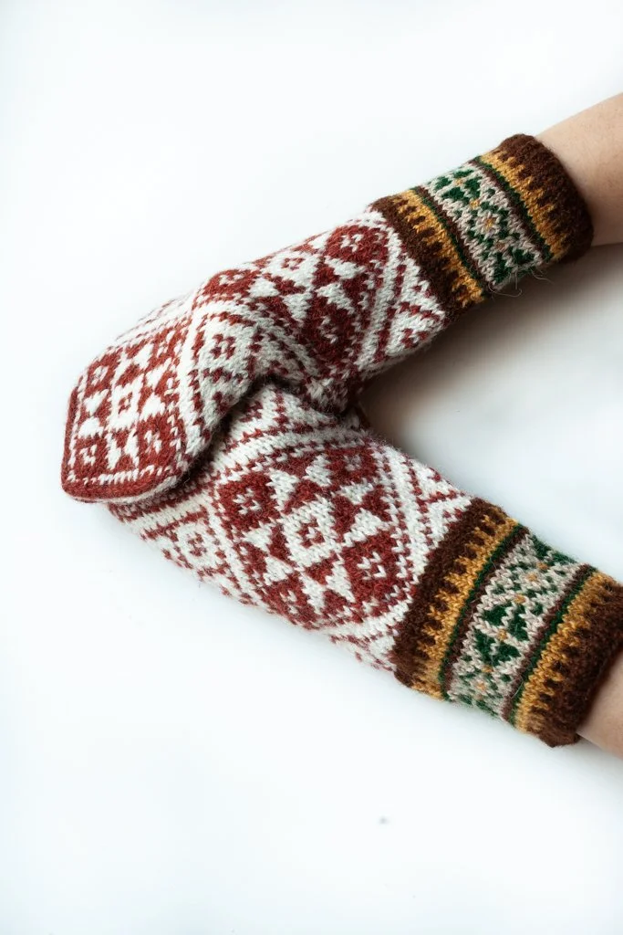 Handknit_Mittens-12.jpg